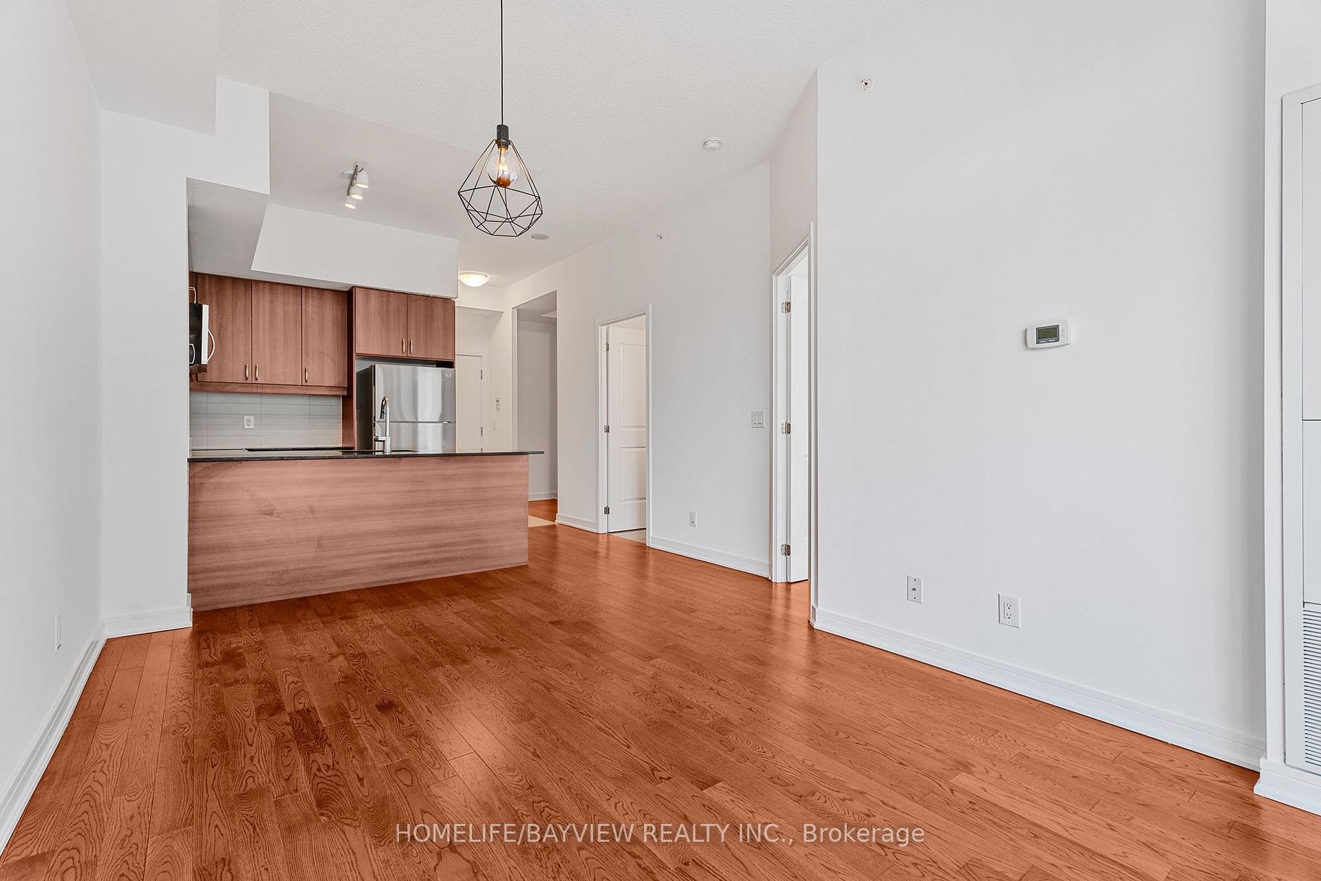 Photo 23 of Unit 811NE, 9205 Yonge Street, Richmond Hill, Langstaff — HOMEH