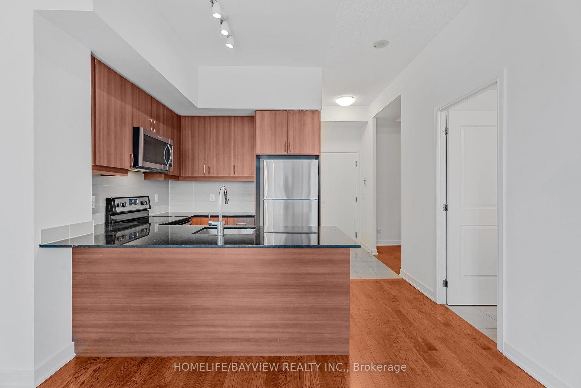 Photo 25 of Unit 811NE, 9205 Yonge Street, Richmond Hill, Langstaff — HOMEH