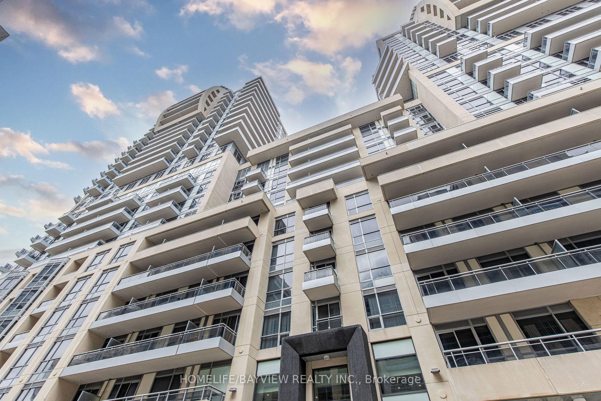Photo 3 of Unit 811NE, 9205 Yonge Street, Richmond Hill, Langstaff — HOMEH