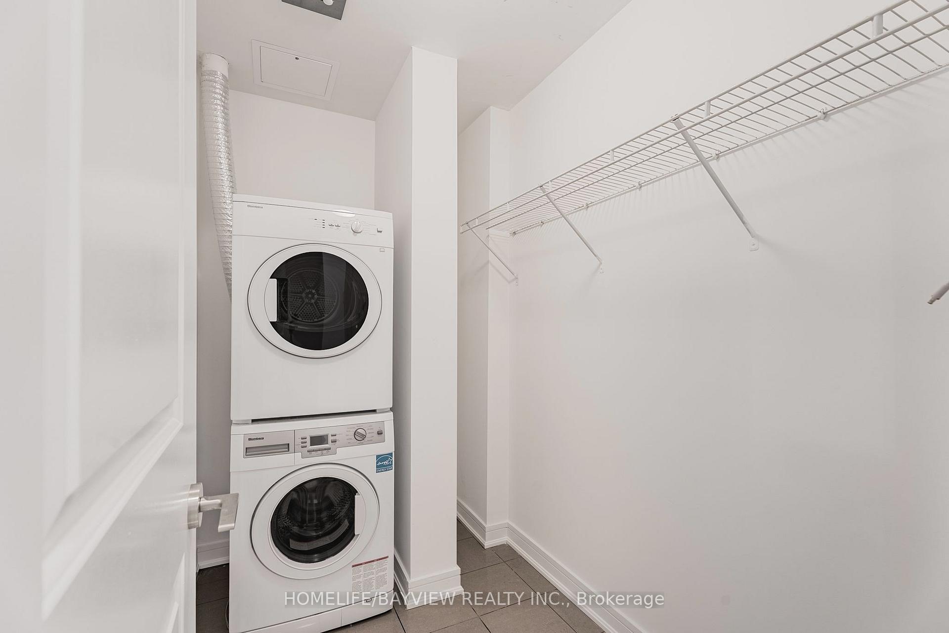 Photo 16 of Unit 811NE, 9205 Yonge Street, Richmond Hill, Langstaff — HOMEH
