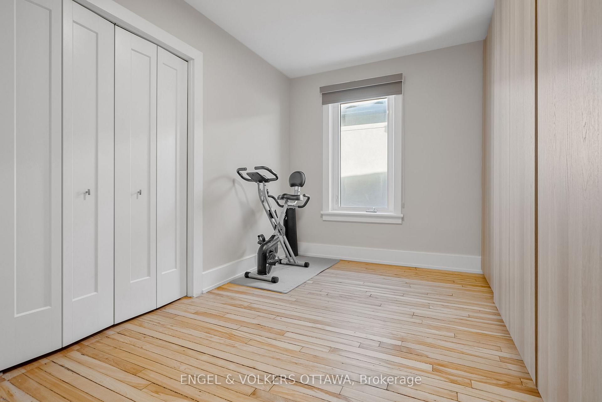 Photo 24 of 513 Edison Avenue, Ottawa, McKellar/Highland — HOMEH