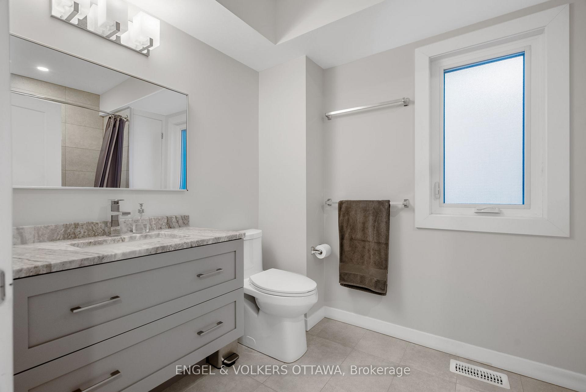 Photo 28 of 513 Edison Avenue, Ottawa, McKellar/Highland — HOMEH