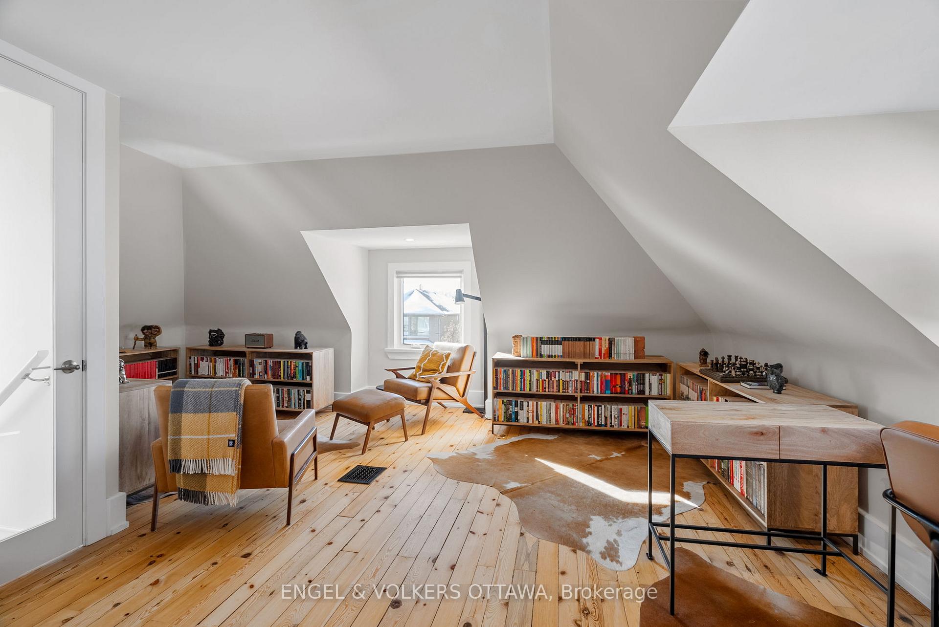 Photo 33 of 513 Edison Avenue, Ottawa, McKellar/Highland — HOMEH