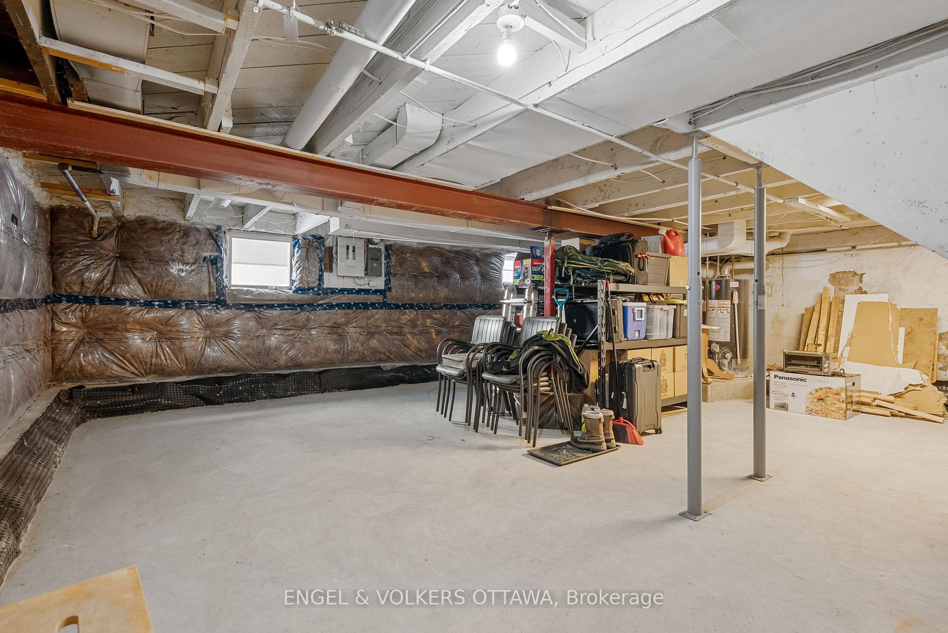 Photo 38 of 513 Edison Avenue, Ottawa, McKellar/Highland — HOMEH