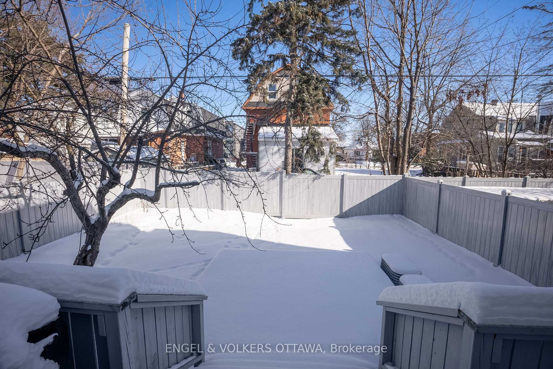 Photo 42 of 513 Edison Avenue, Ottawa, McKellar/Highland — HOMEH