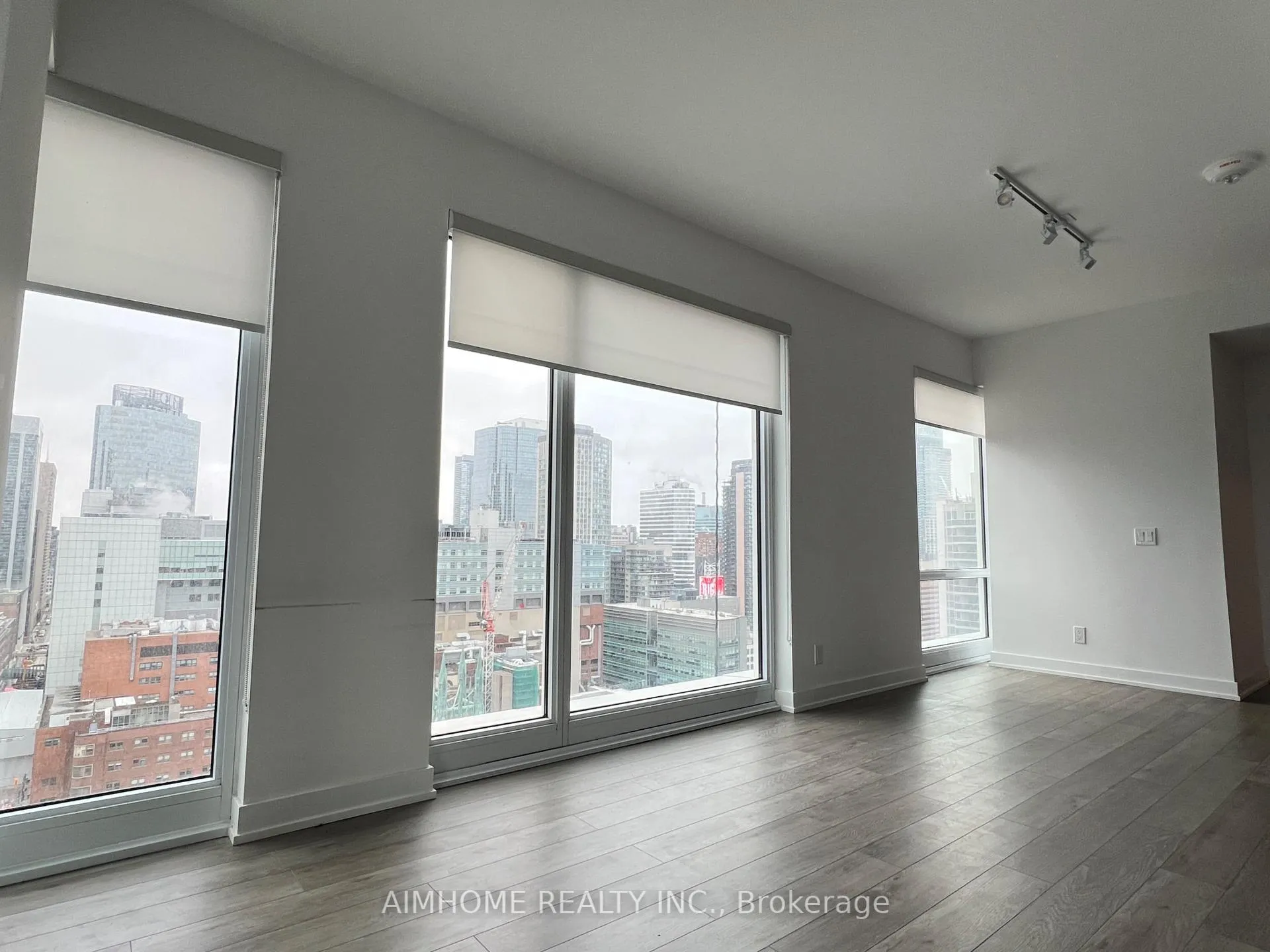 Photo 8 of Unit 2610, 88 Queen Street E, Toronto, Church-Yonge Corridor — HOMEH