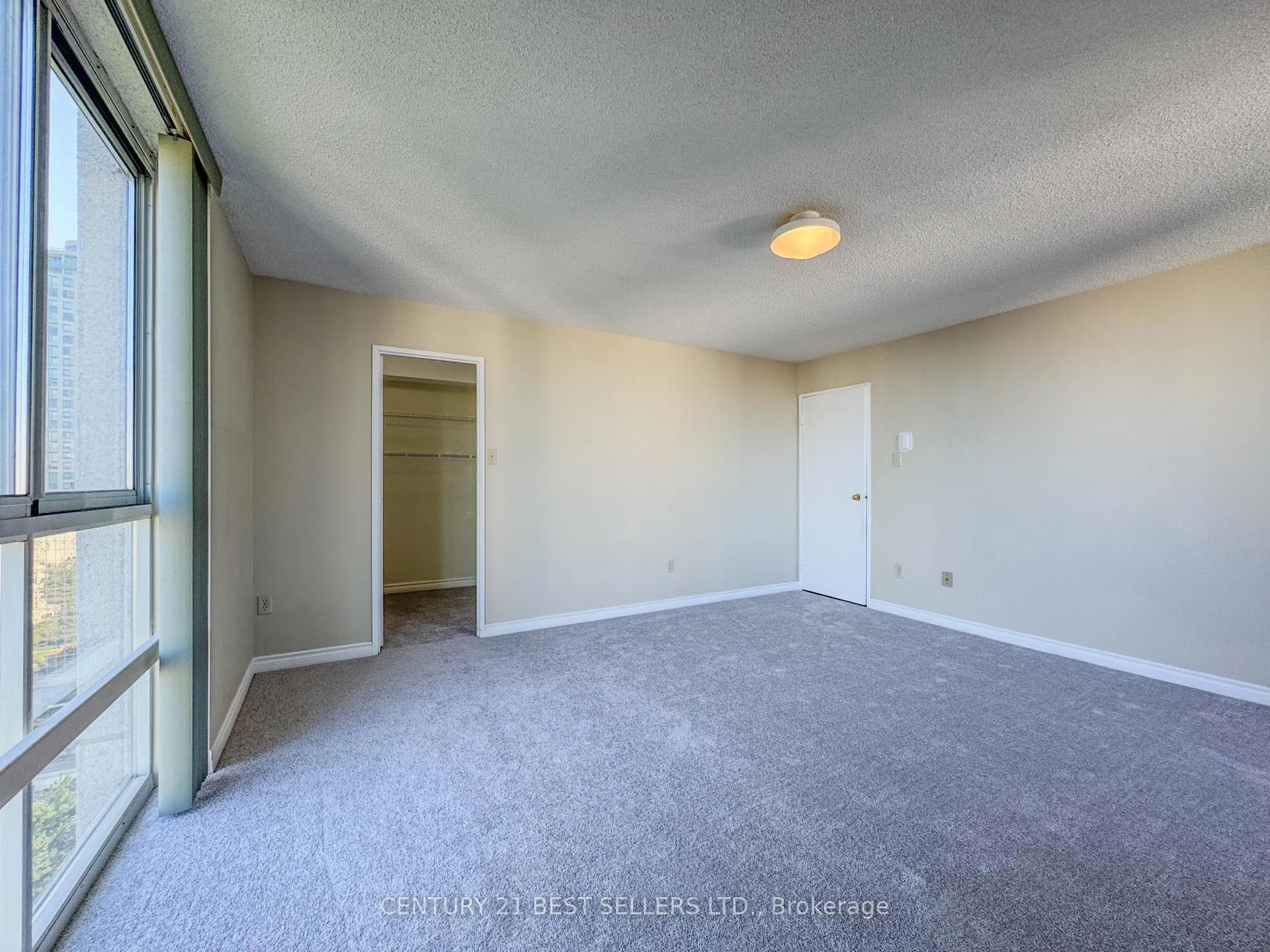 Photo 18 of Unit 1803, 3650 Kaneff Crescent, Mississauga, Mississauga Valleys — HOMEH