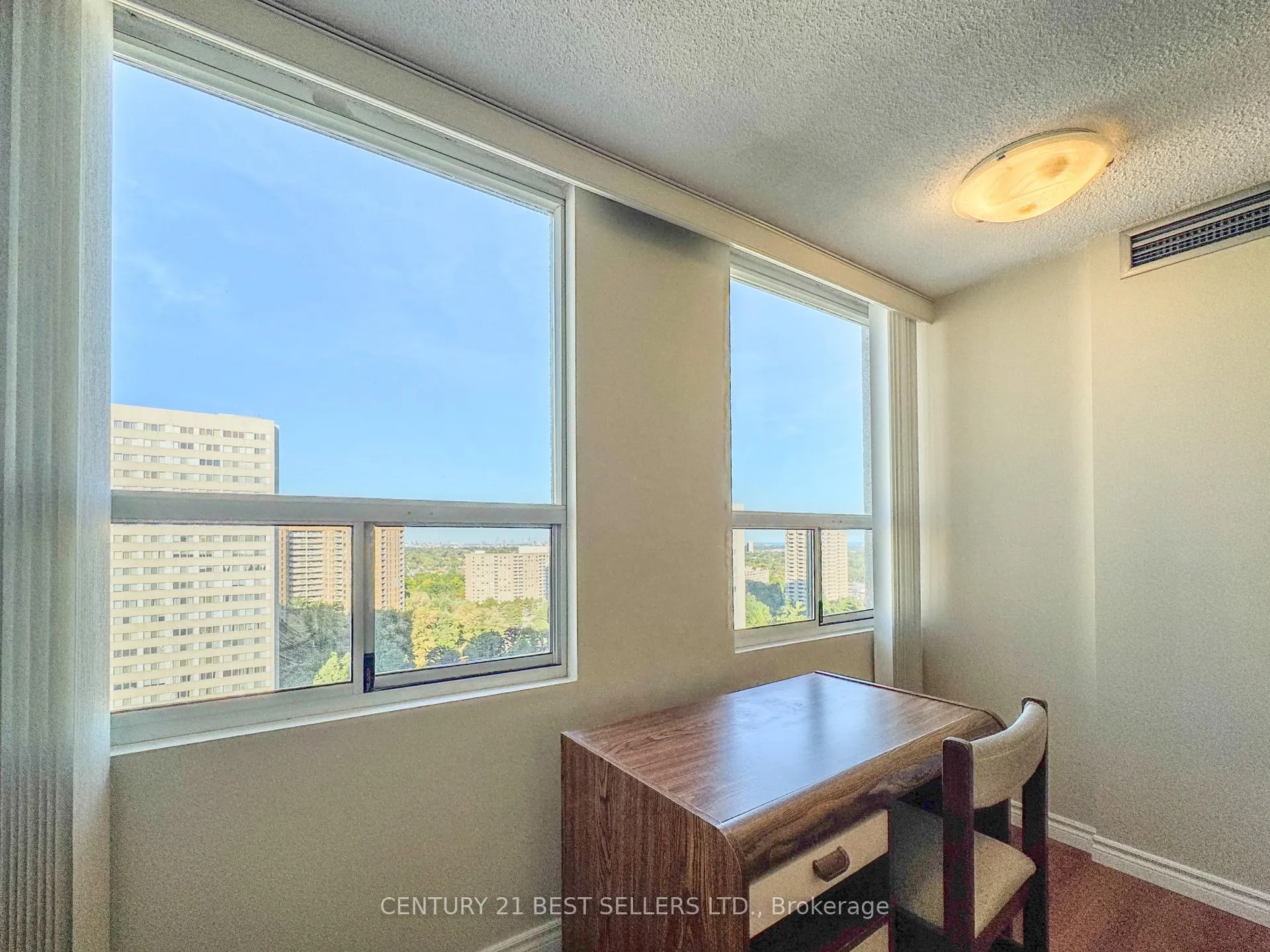 Photo 20 of Unit 1803, 3650 Kaneff Crescent, Mississauga, Mississauga Valleys — HOMEH