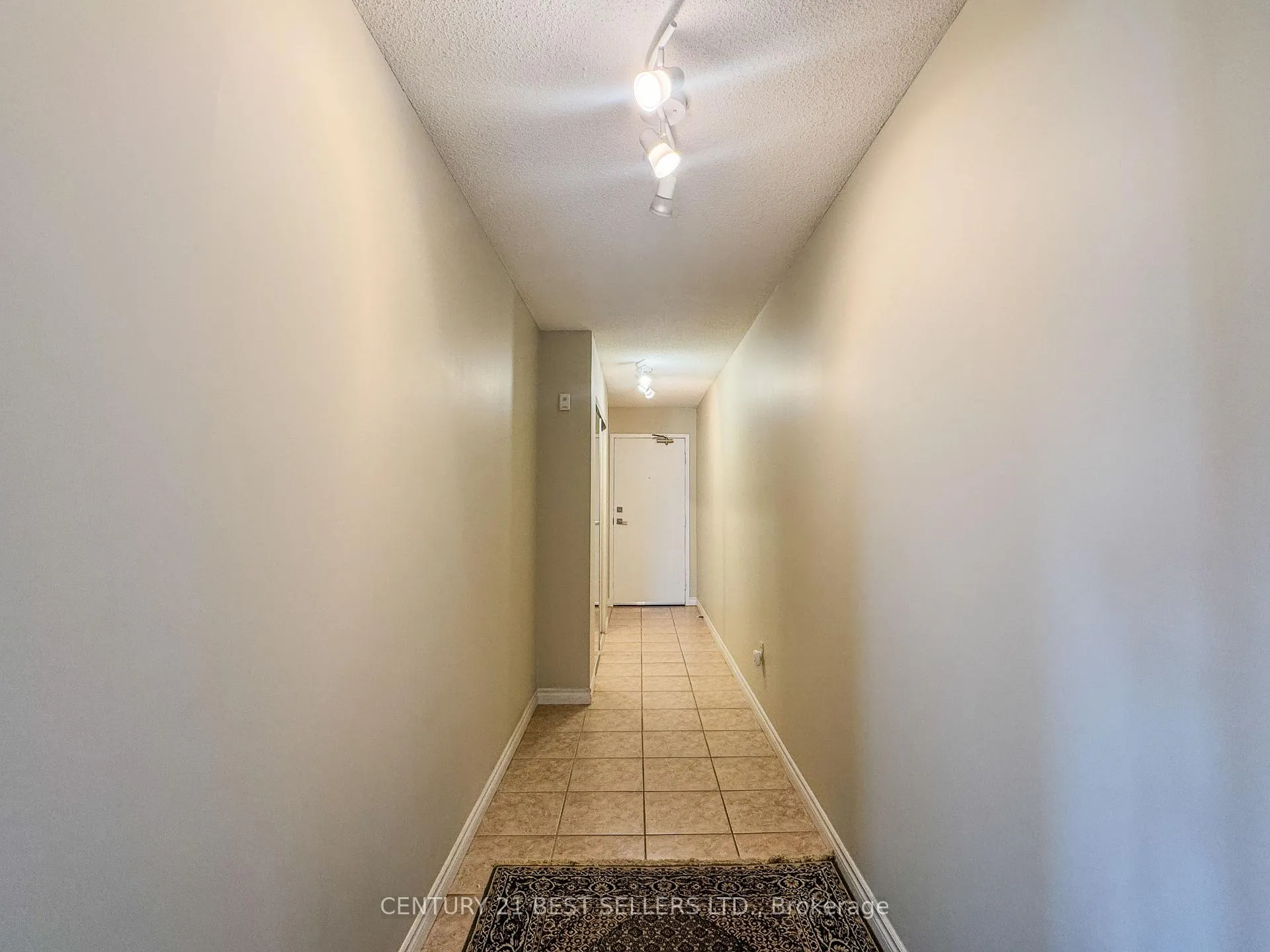 Photo 27 of Unit 1803, 3650 Kaneff Crescent, Mississauga, Mississauga Valleys — HOMEH
