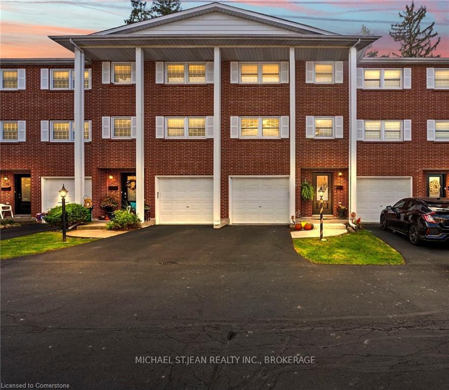 Photo 1 of Unit 16, 91 Livingston Avenue, Grimsby, Grimsby West — HOMEH