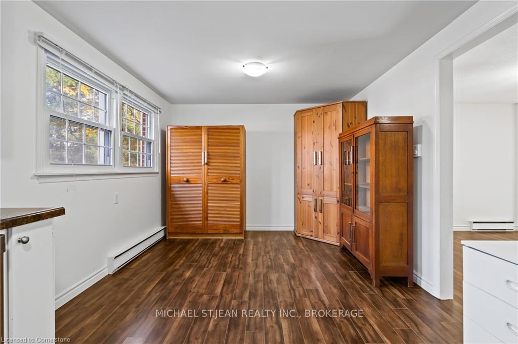 Photo 13 of Unit 16, 91 Livingston Avenue, Grimsby, Grimsby West — HOMEH
