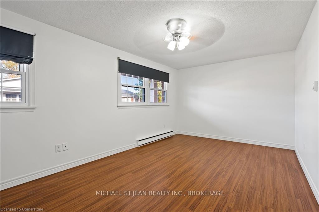 Photo 14 of Unit 16, 91 Livingston Avenue, Grimsby, Grimsby West — HOMEH