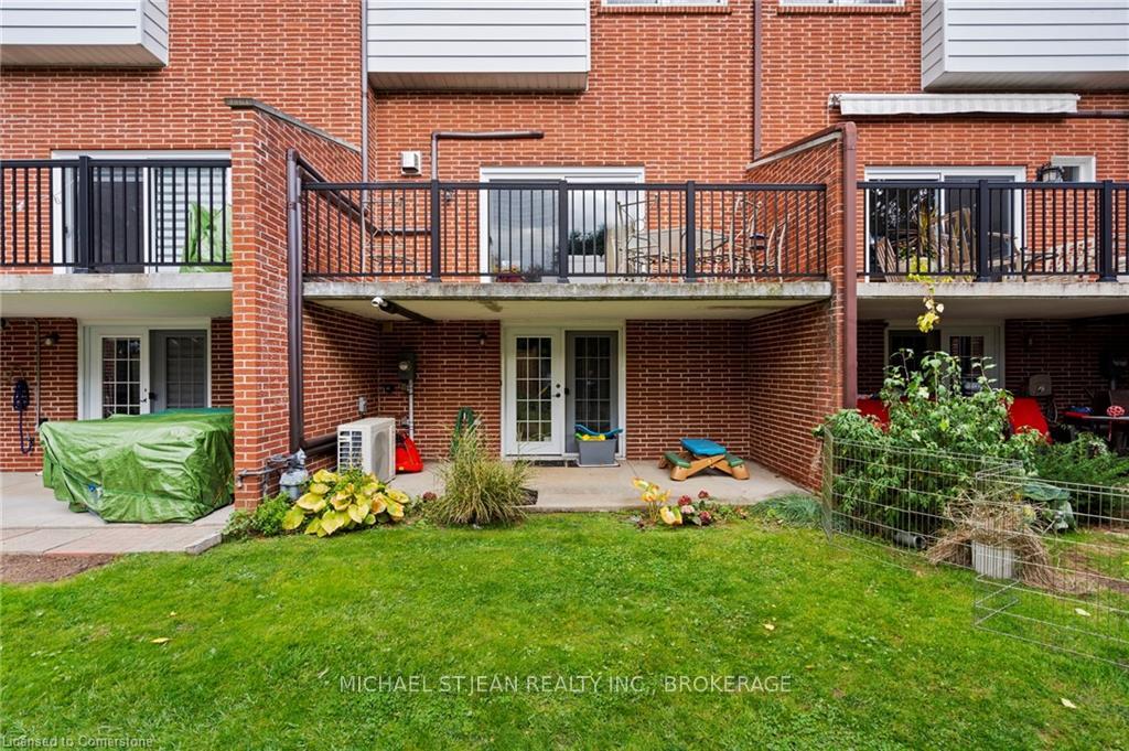 Photo 23 of Unit 16, 91 Livingston Avenue, Grimsby, Grimsby West — HOMEH