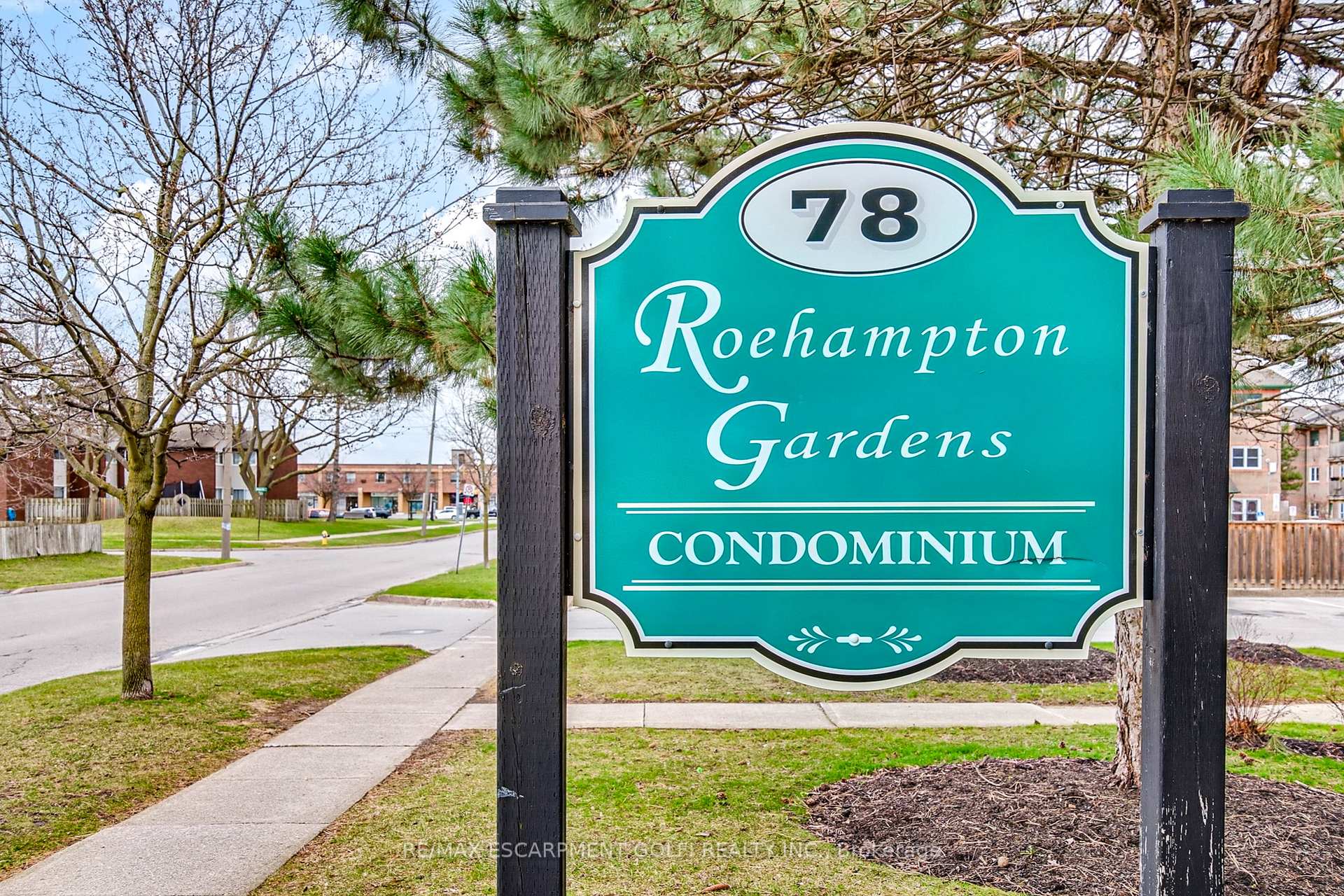 Photo 2 of Unit 317, 78 Roehampton Avenue, St. Catharines, Carlton/Bunting — HOMEH