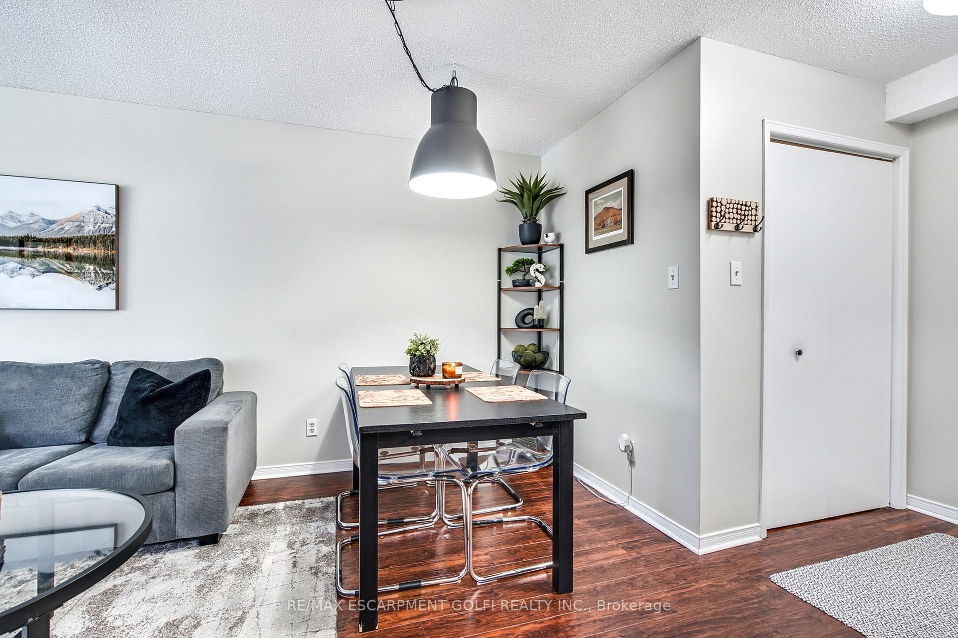 Photo 6 of Unit 317, 78 Roehampton Avenue, St. Catharines, Carlton/Bunting — HOMEH