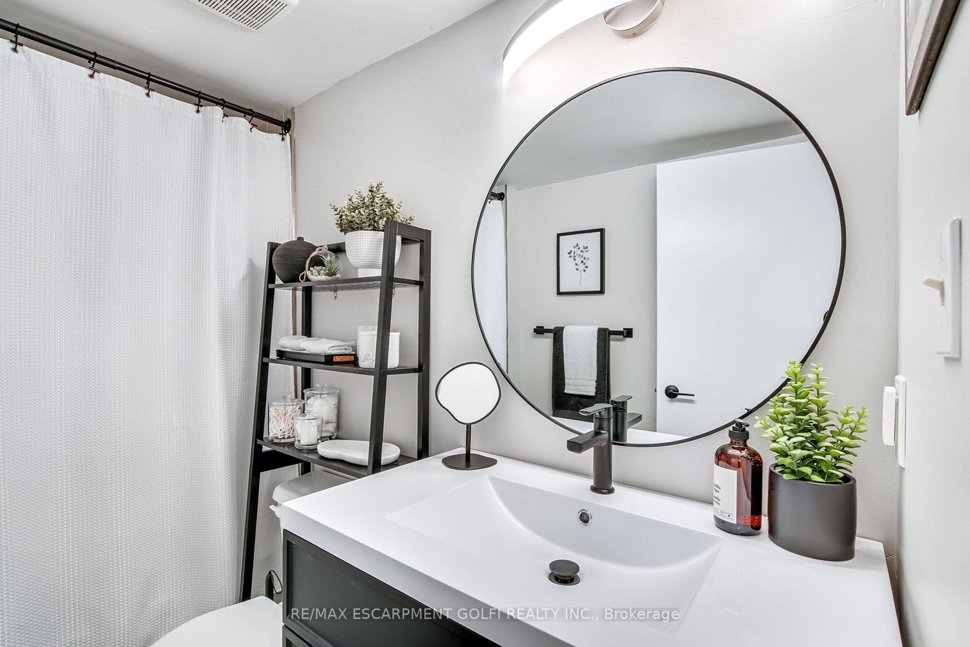 Photo 19 of Unit 317, 78 Roehampton Avenue, St. Catharines, Carlton/Bunting — HOMEH