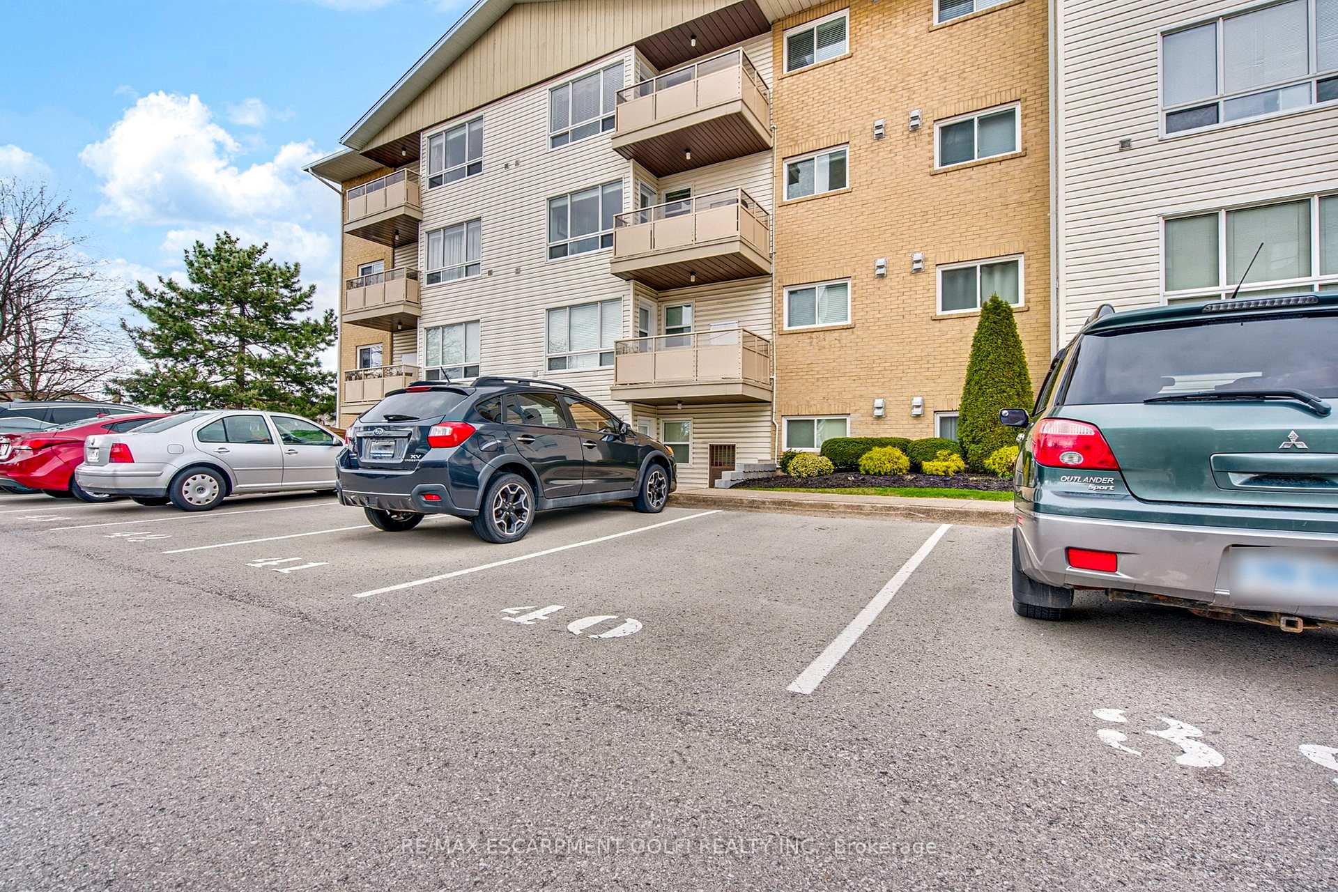 Photo 29 of Unit 317, 78 Roehampton Avenue, St. Catharines, Carlton/Bunting — HOMEH