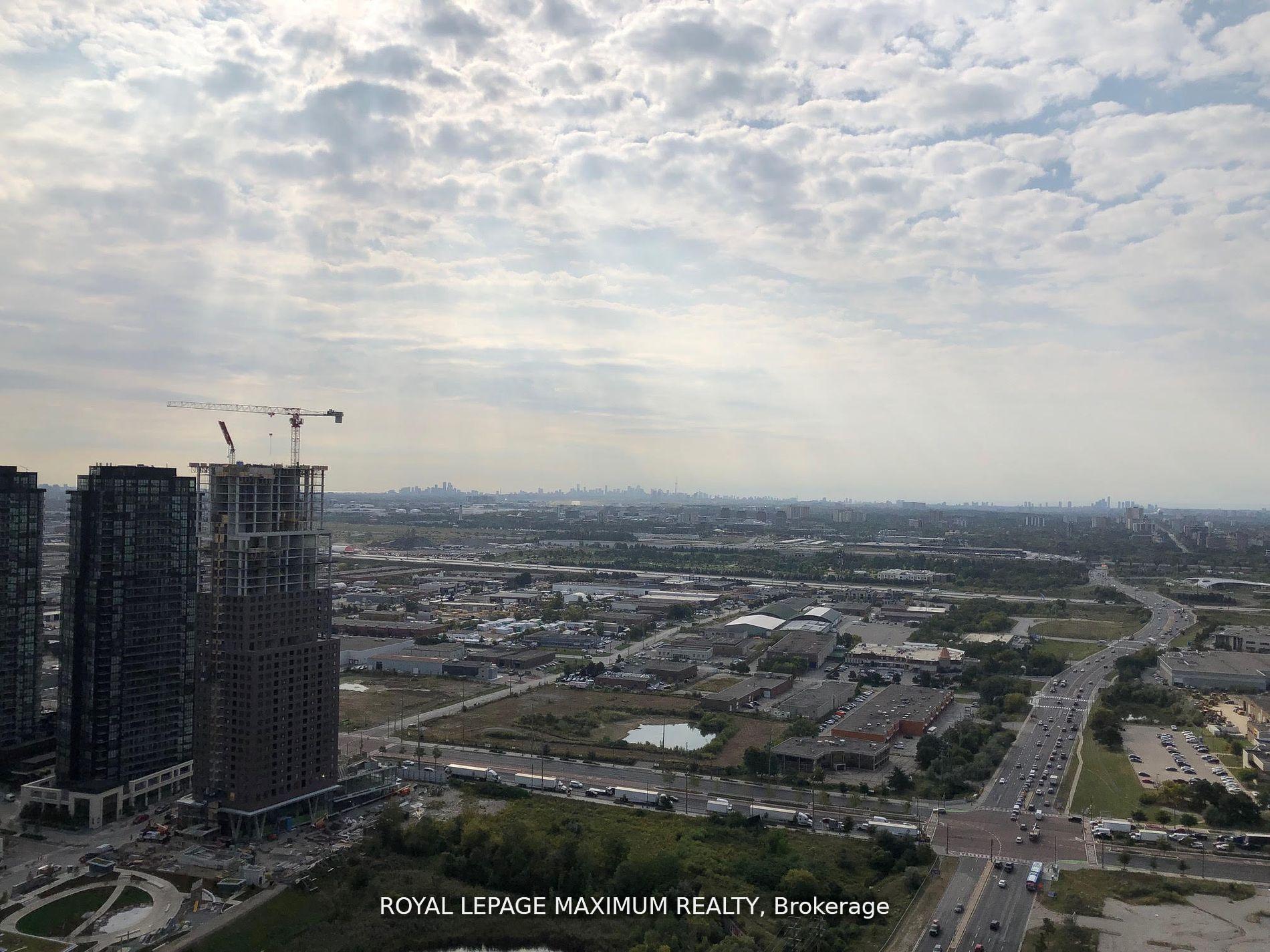 Photo 3 of Unit 4102, 7890 Jane Street, Vaughan, Vaughan Corporate Centre — HOMEH