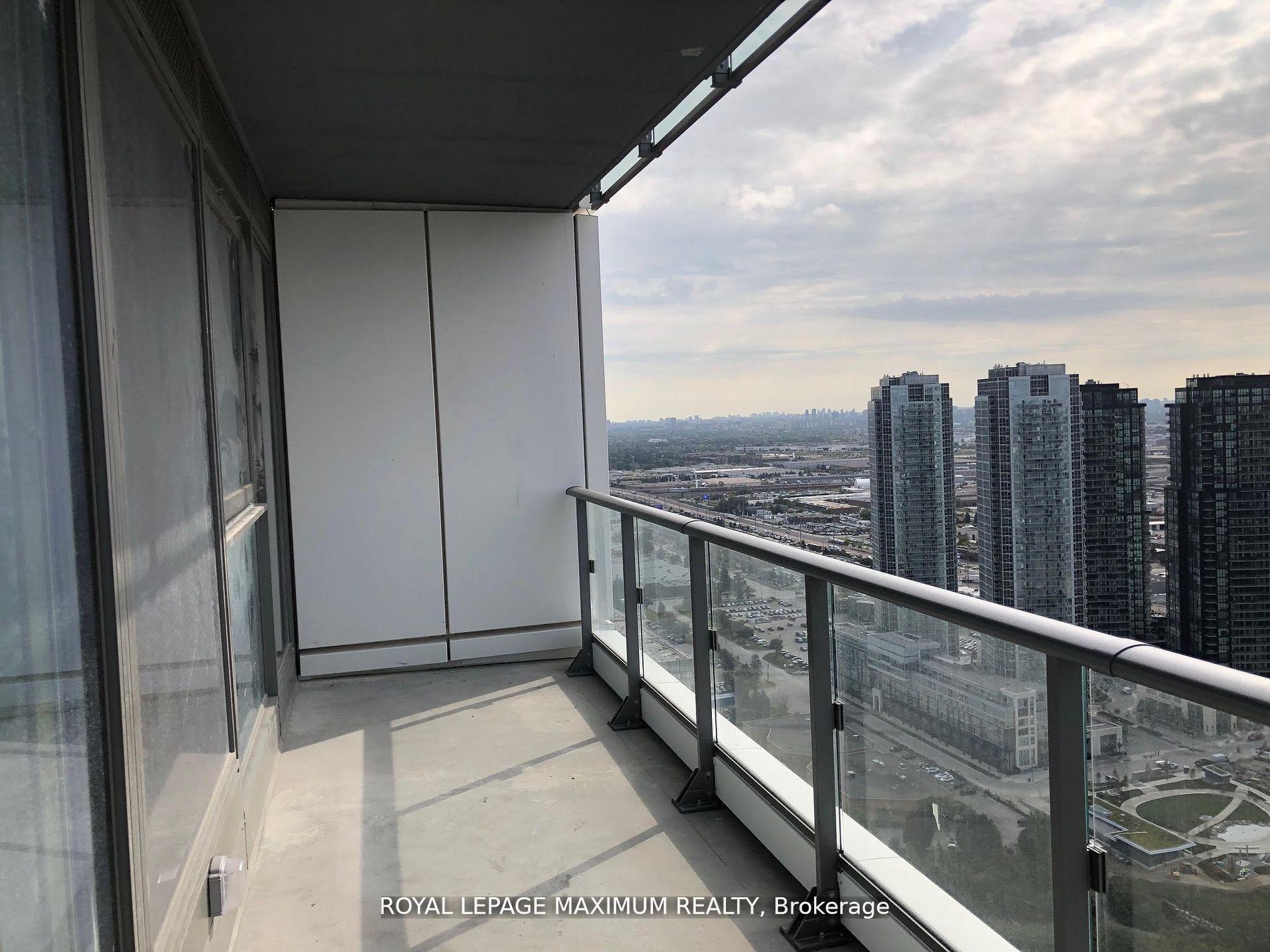 Photo 5 of Unit 4102, 7890 Jane Street, Vaughan, Vaughan Corporate Centre — HOMEH