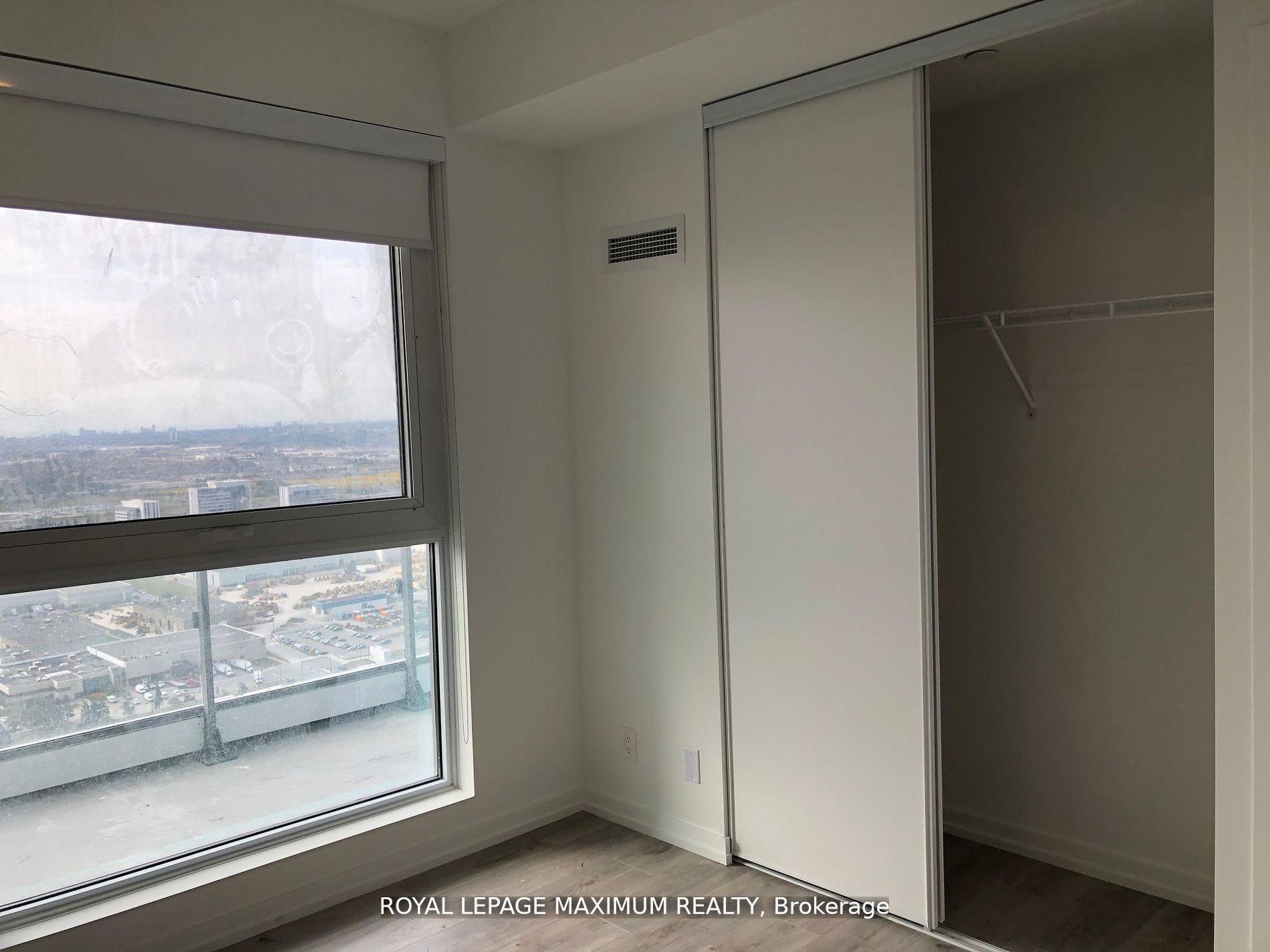 Photo 10 of Unit 4102, 7890 Jane Street, Vaughan, Vaughan Corporate Centre — HOMEH