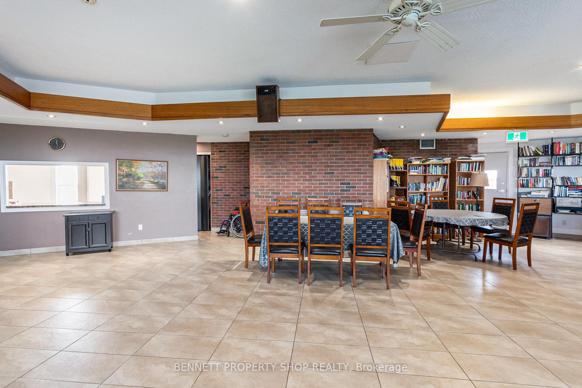 Photo 19 of Unit 312, 20 Chesterton Drive, Ottawa, Borden Farm/Stewart Farm/Carleton Heights/Parkwood Hills — HOMEH