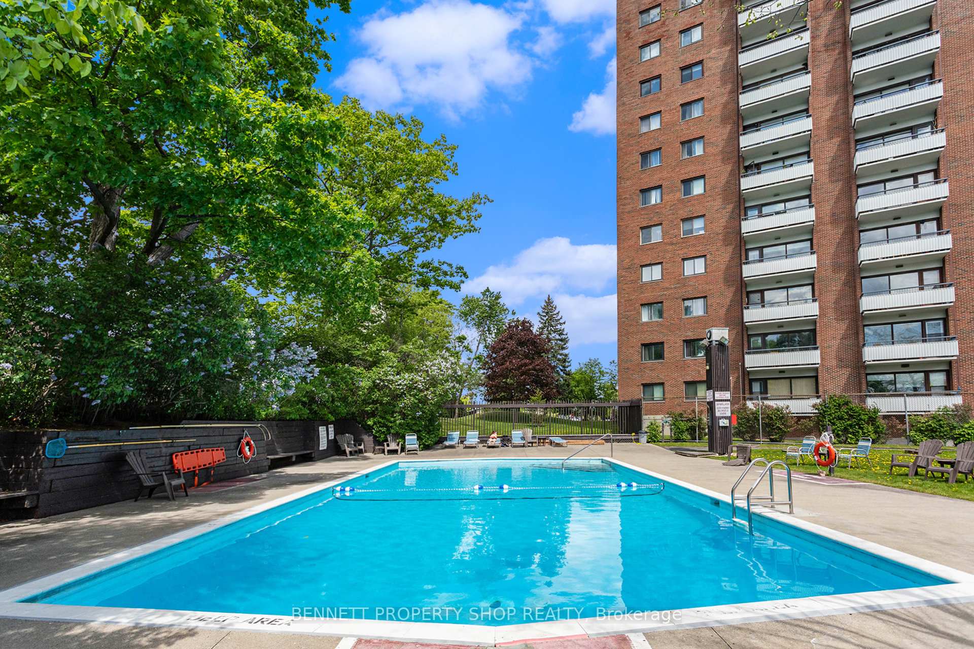 Photo 21 of Unit 312, 20 Chesterton Drive, Ottawa, Borden Farm/Stewart Farm/Carleton Heights/Parkwood Hills — HOMEH