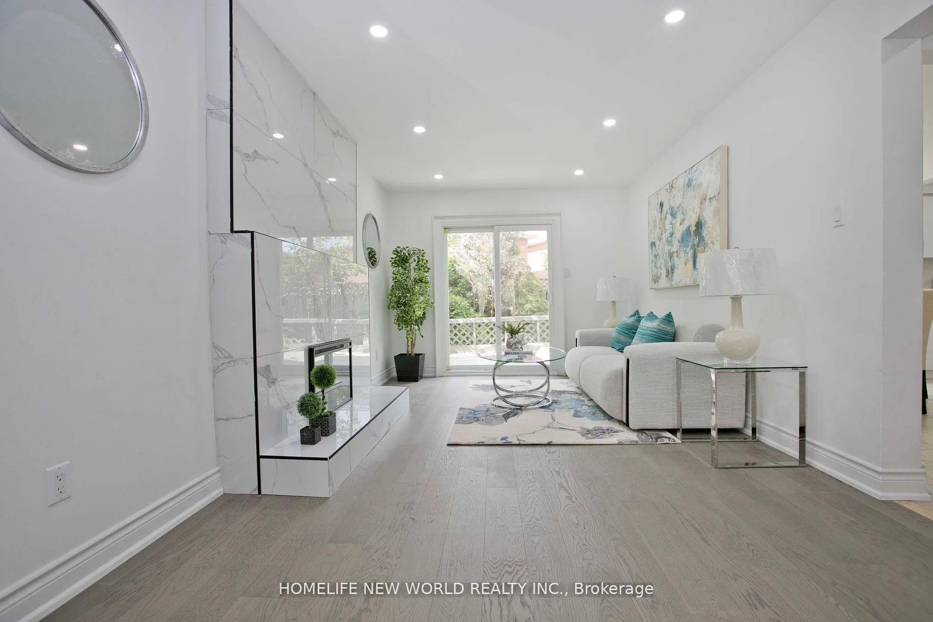 Photo 8 of 94 Weldrick Road E, Richmond Hill, Harding — HOMEH