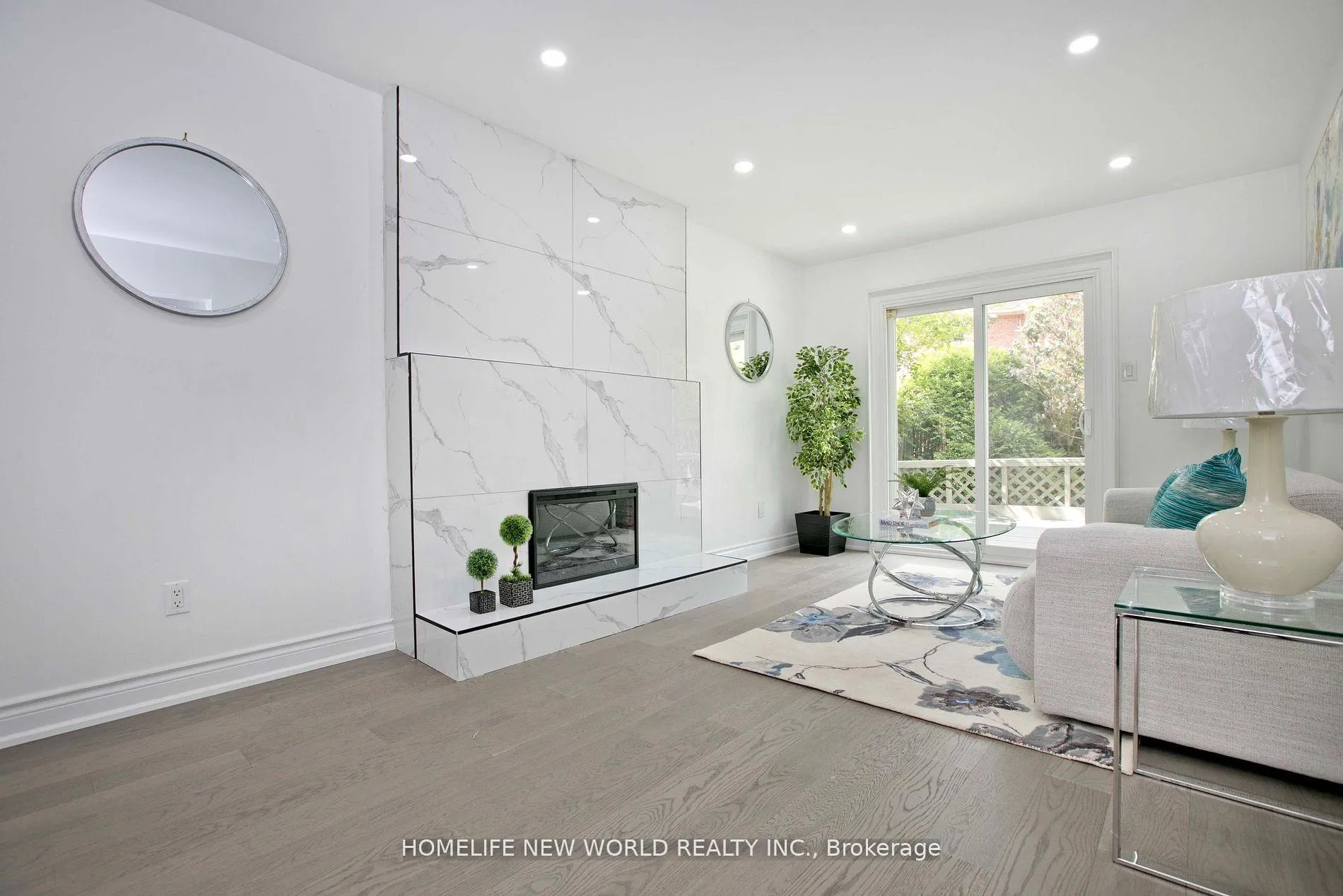 Photo 11 of 94 Weldrick Road E, Richmond Hill, Harding — HOMEH