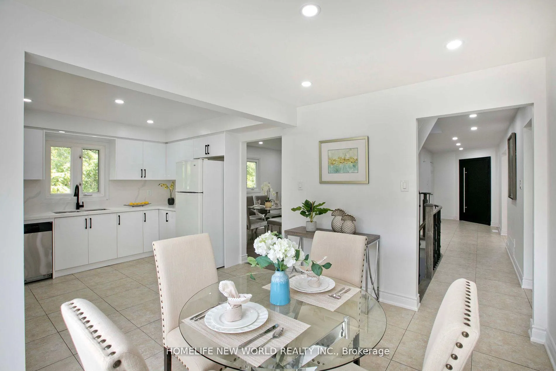 Photo 13 of 94 Weldrick Road E, Richmond Hill, Harding — HOMEH