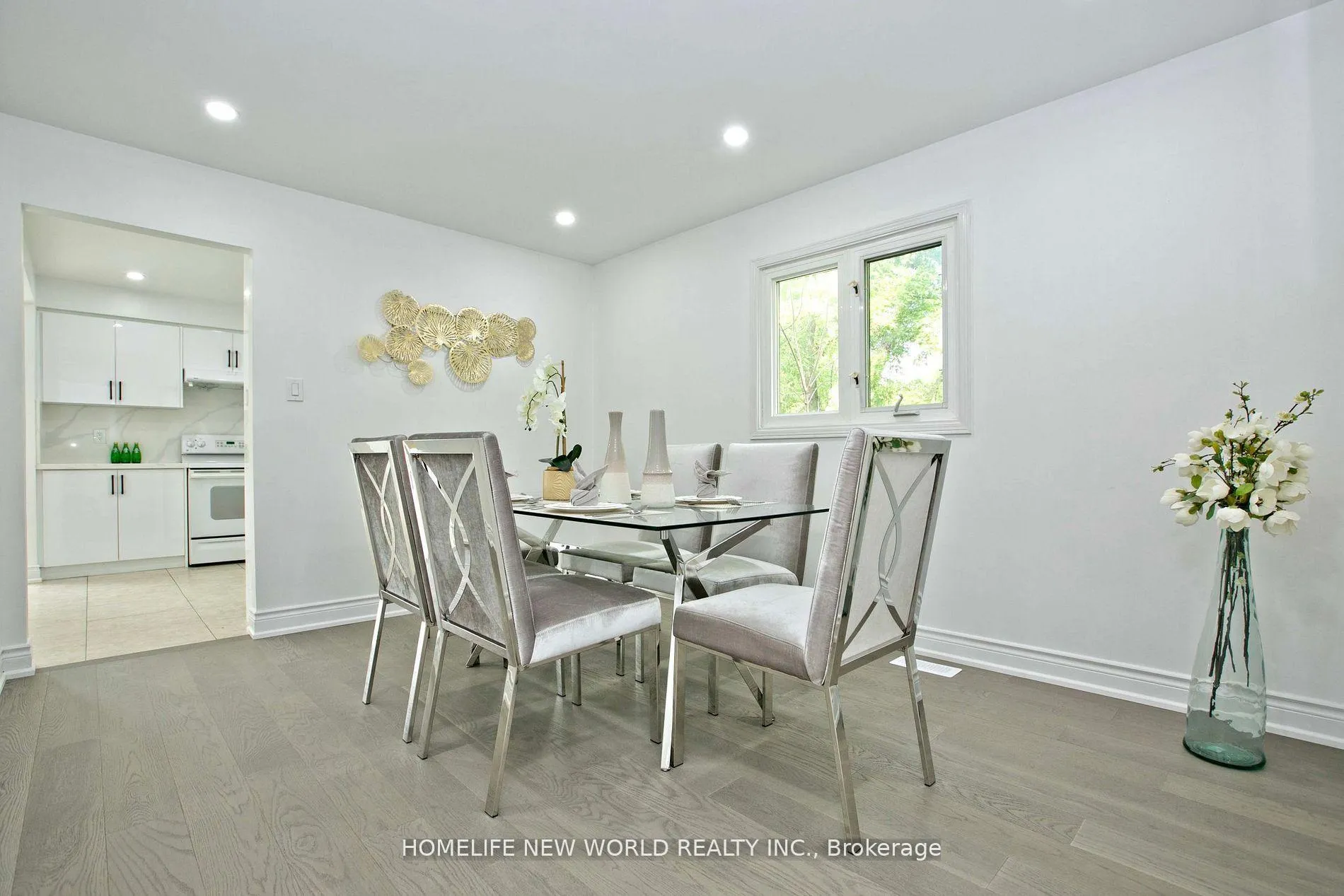 Photo 16 of 94 Weldrick Road E, Richmond Hill, Harding — HOMEH