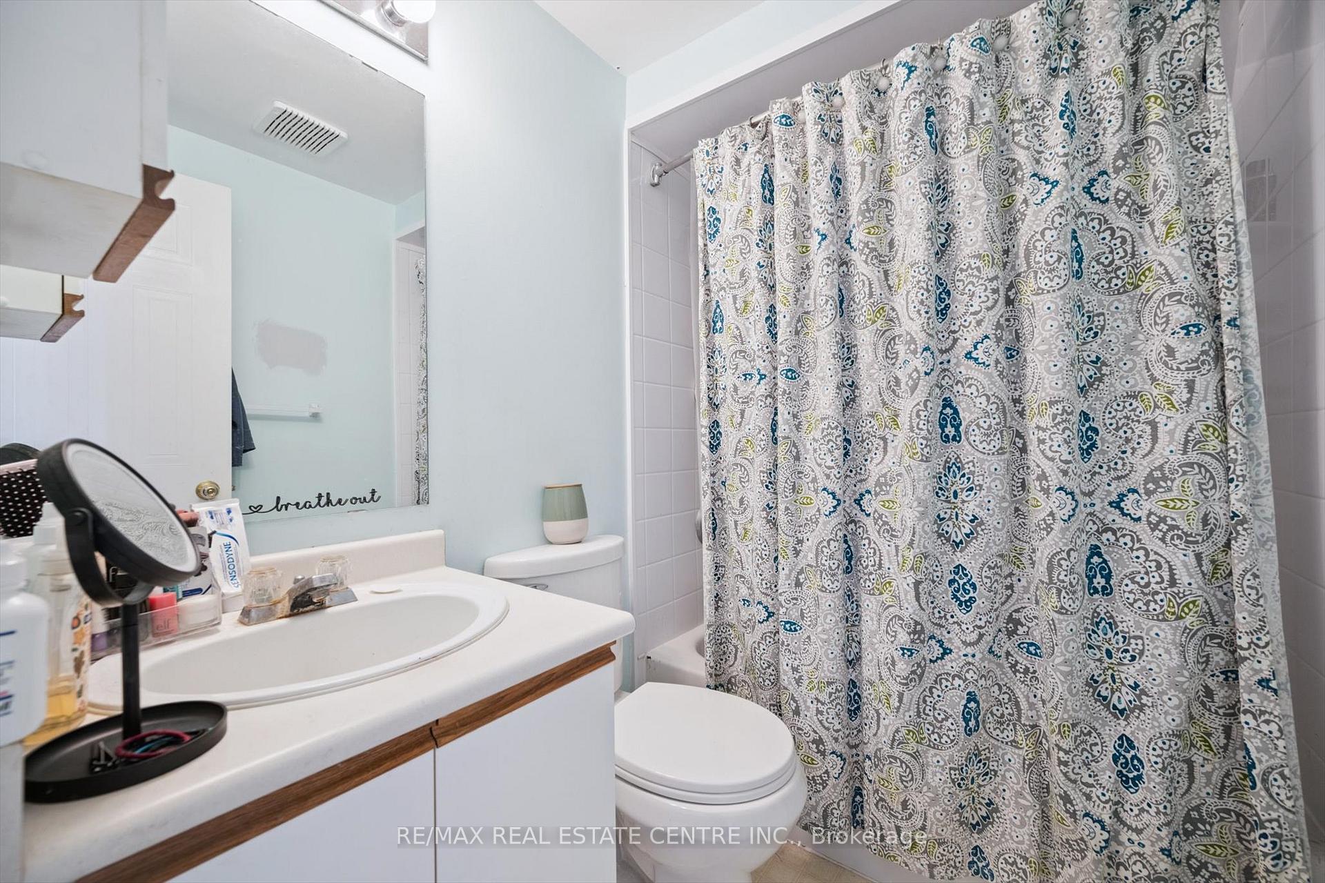 Photo 12 of Unit 17, 465 Beechwood Place, Waterloo — HOMEH