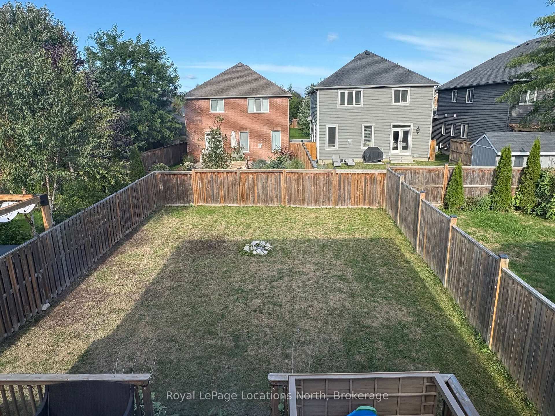 Photo 4 of 74 Garbutt Crescent, Collingwood — HOMEH