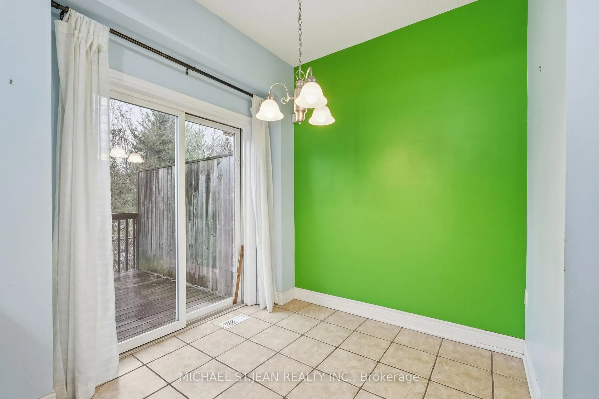 Photo 17 of 61 Liddycoat Lane, Hamilton, Ancaster — HOMEH