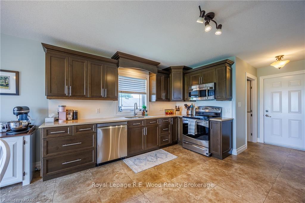 Photo 11 of 54066 Best Line, Bayham, Corinth — HOMEH