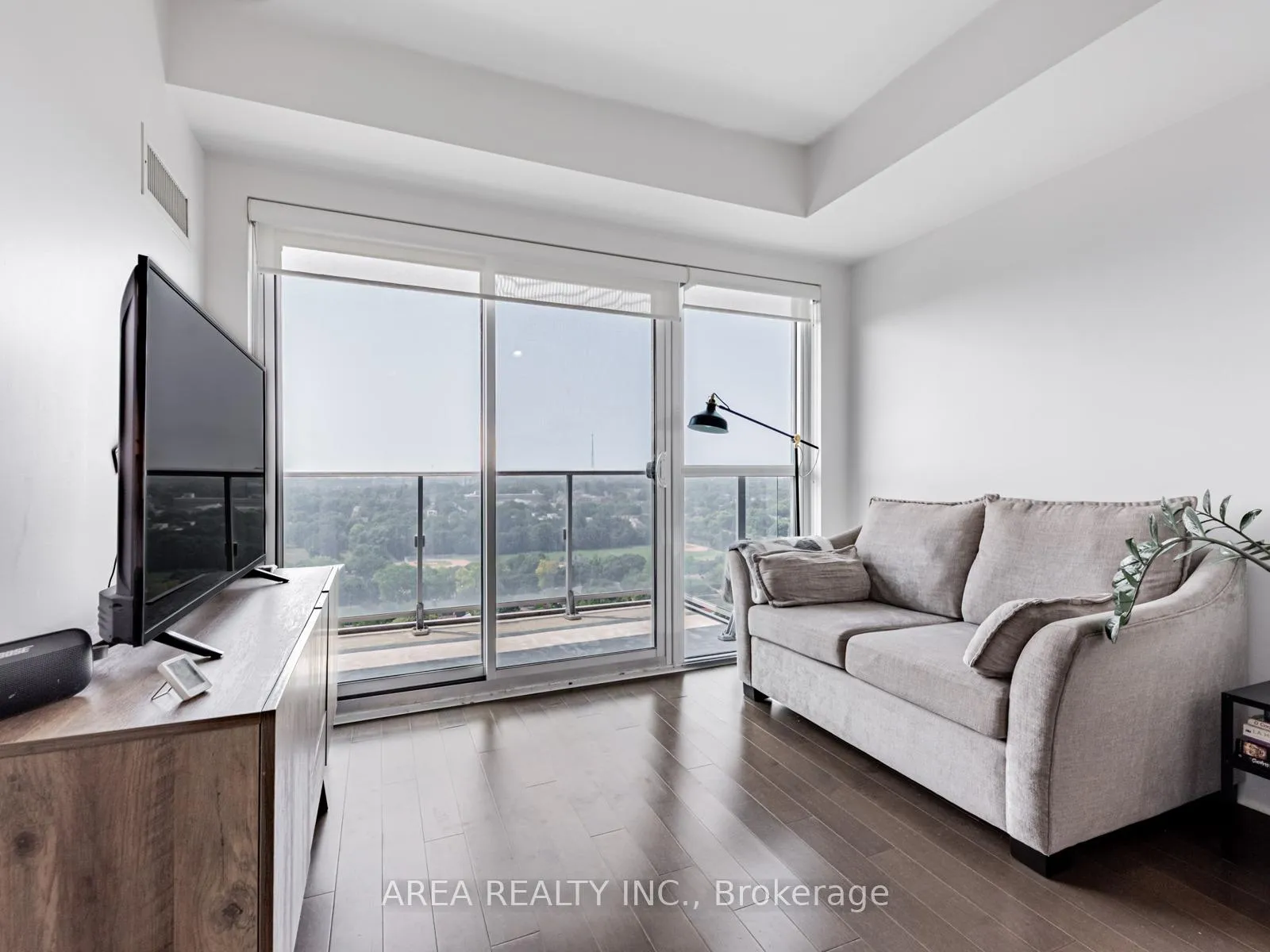 Photo 10 of Unit 2001, 58 Orchard View Boulevard, Toronto, Yonge-Eglinton — HOMEH