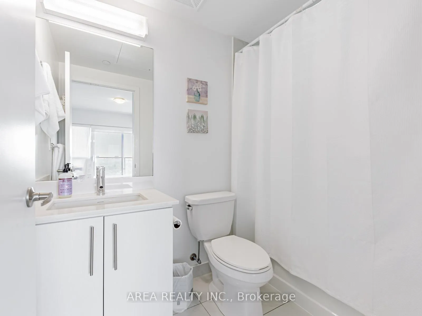 Photo 16 of Unit 2001, 58 Orchard View Boulevard, Toronto, Yonge-Eglinton — HOMEH