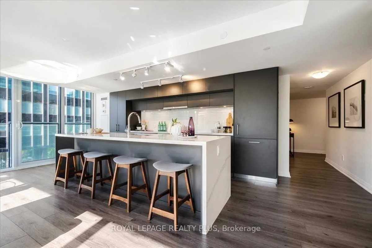Photo 17 of Unit 302, 99 Foxbar Road SW, Toronto, Yonge-St. Clair — HOMEH
