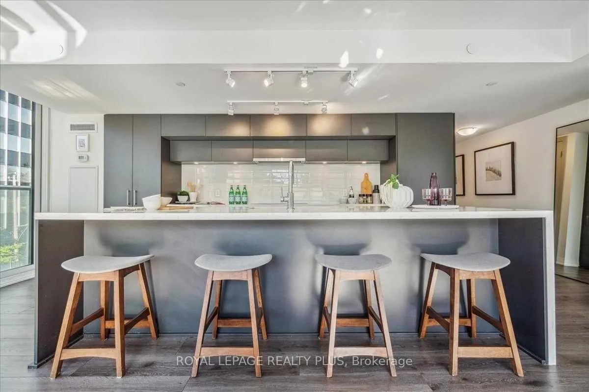 Photo 19 of Unit 302, 99 Foxbar Road SW, Toronto, Yonge-St. Clair — HOMEH