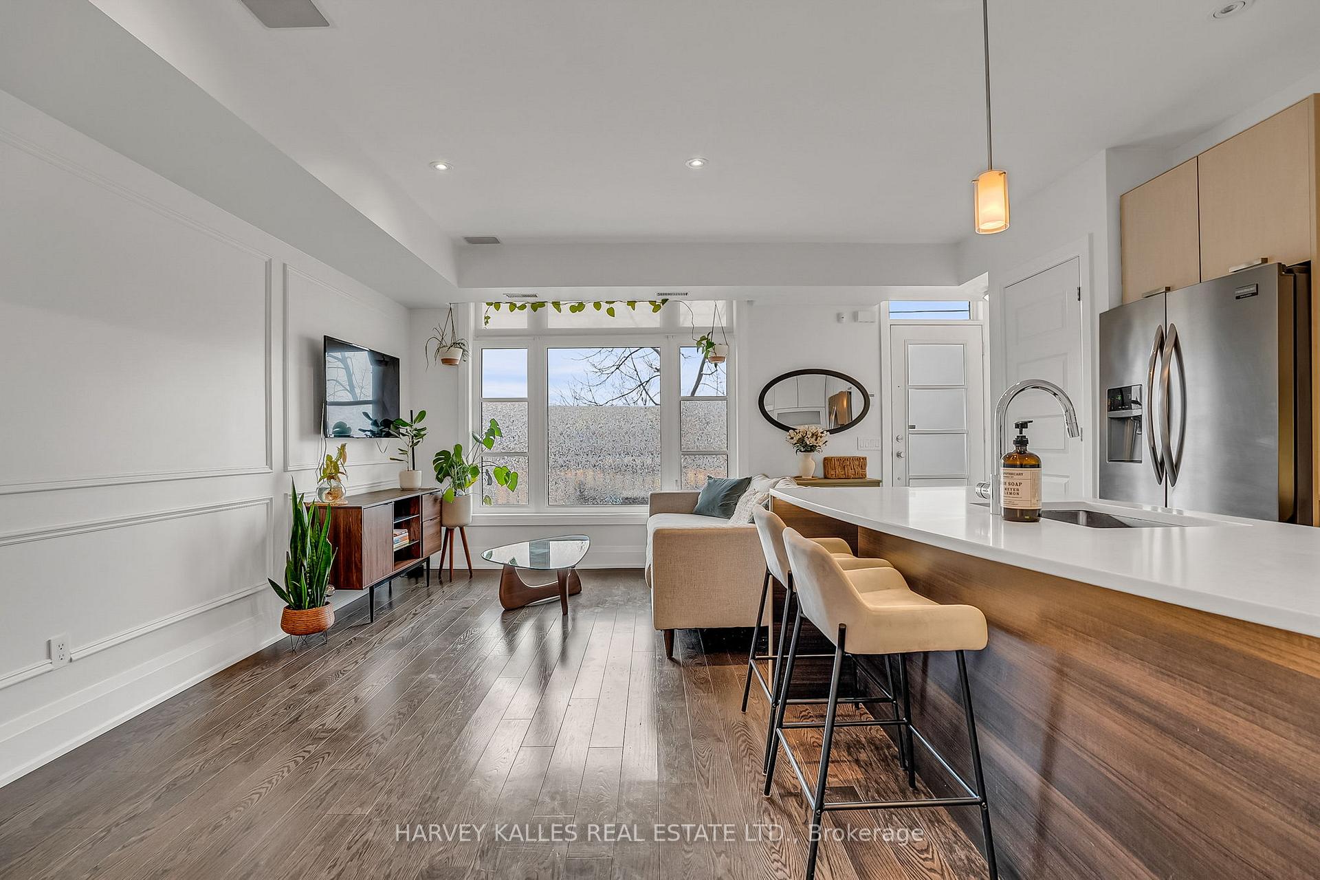 Photo 13 of Unit 58, 8161 Kipling Avenue, Vaughan, West Woodbridge — HOMEH