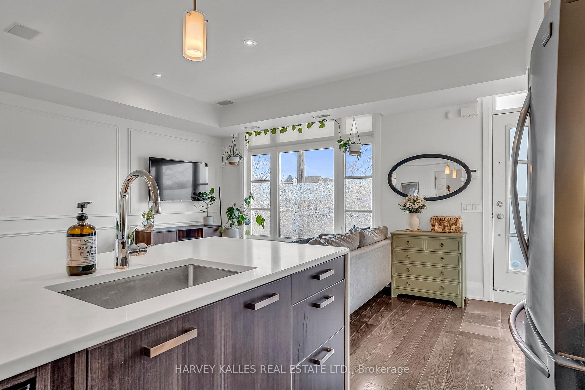 Photo 17 of Unit 58, 8161 Kipling Avenue, Vaughan, West Woodbridge — HOMEH