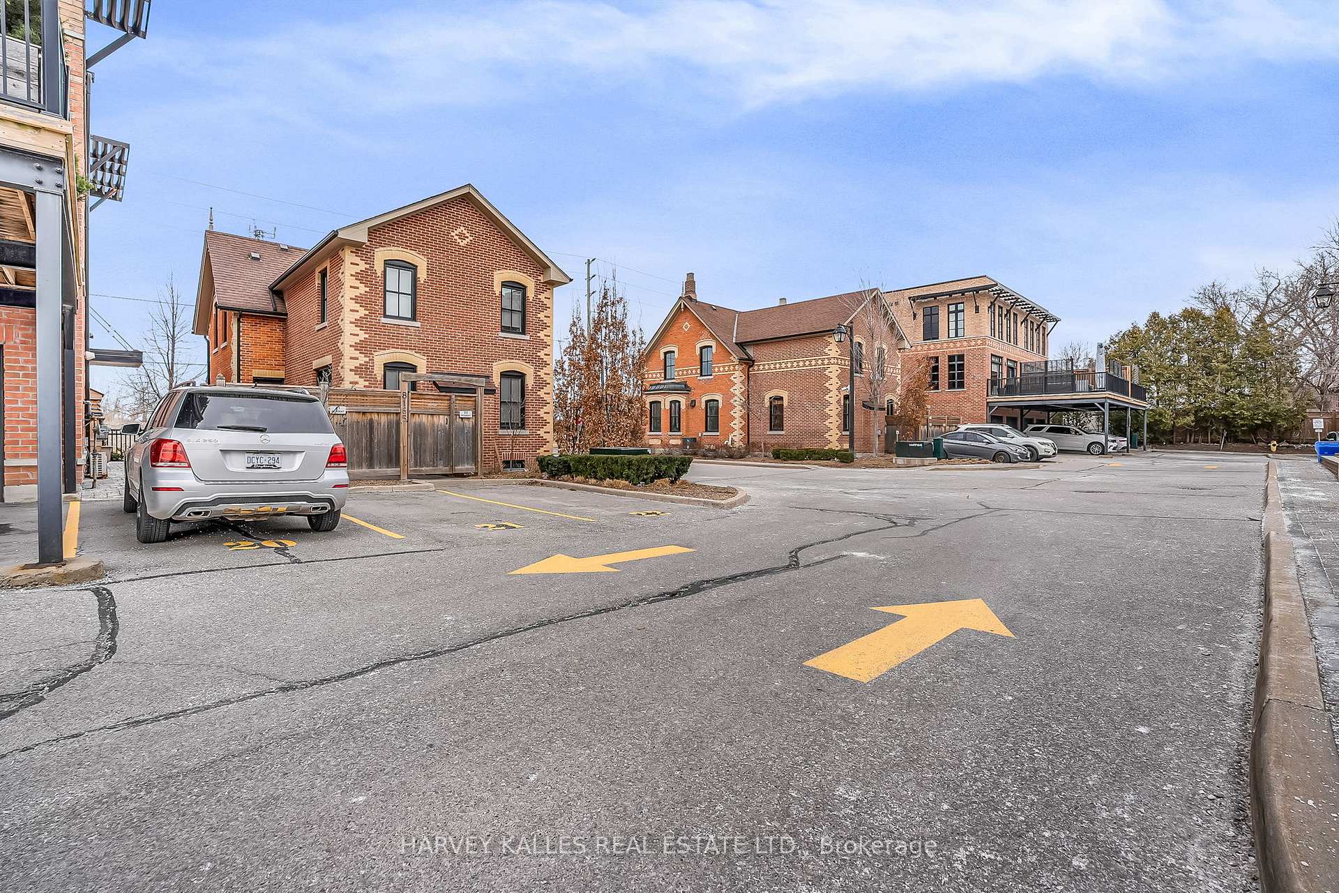 Photo 38 of Unit 58, 8161 Kipling Avenue, Vaughan, West Woodbridge — HOMEH