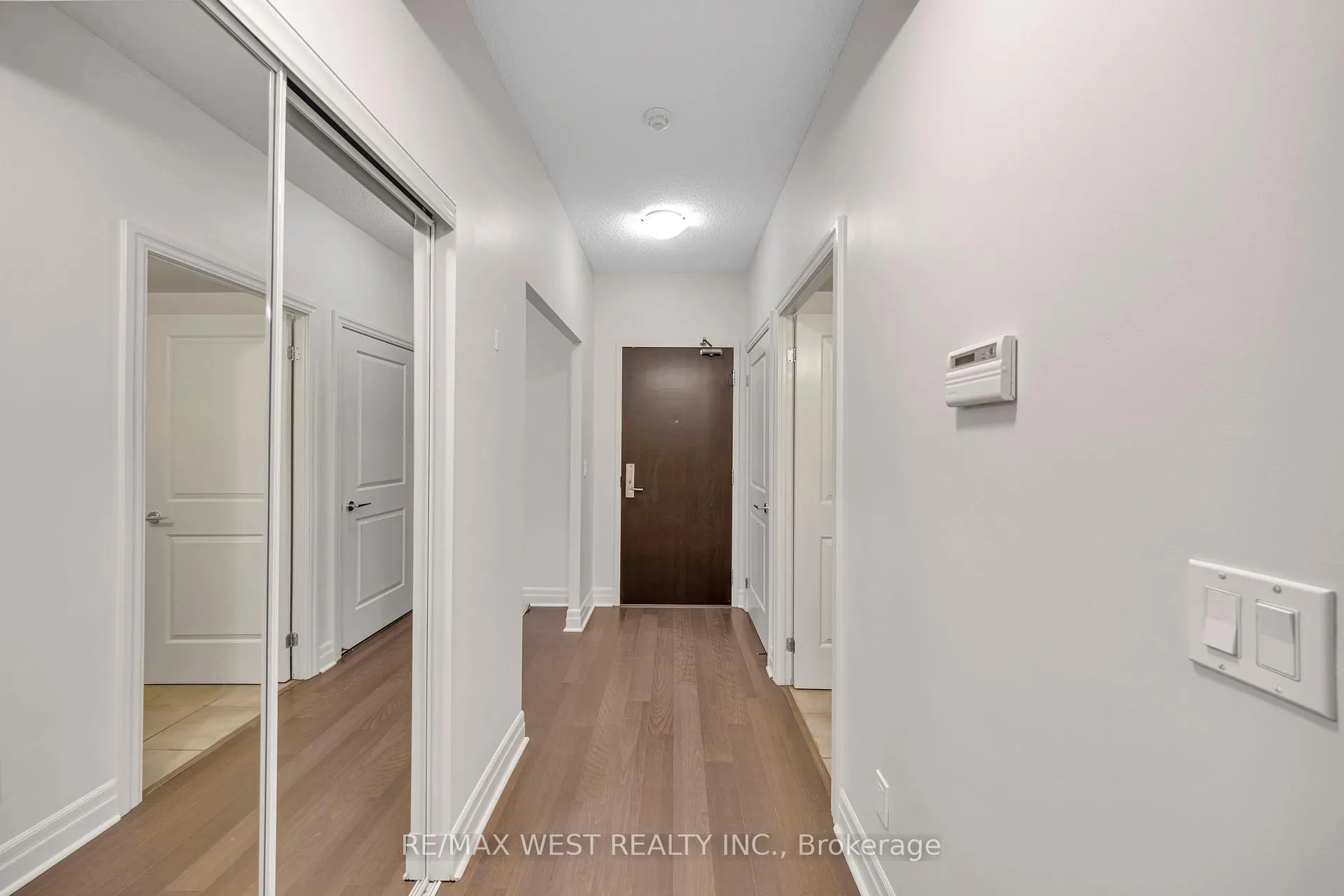 Photo 4 of Unit 312, 8130 Birchmount Road, Markham, Unionville — HOMEH