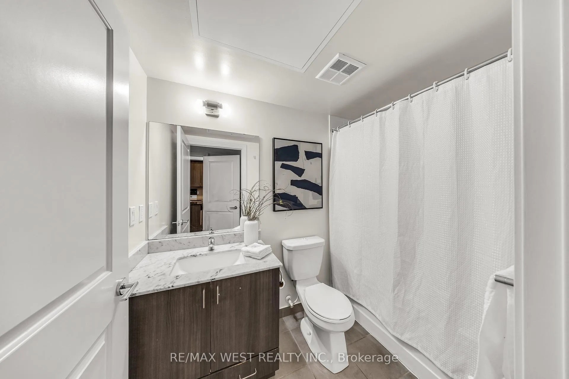 Photo 19 of Unit 312, 8130 Birchmount Road, Markham, Unionville — HOMEH
