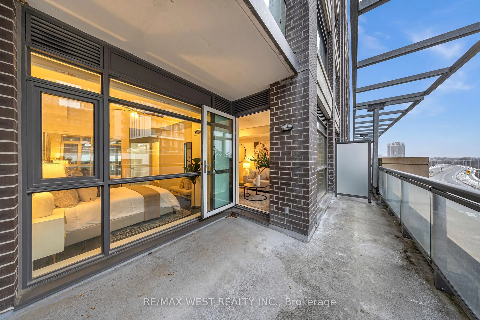 Photo 23 of Unit 312, 8130 Birchmount Road, Markham, Unionville — HOMEH