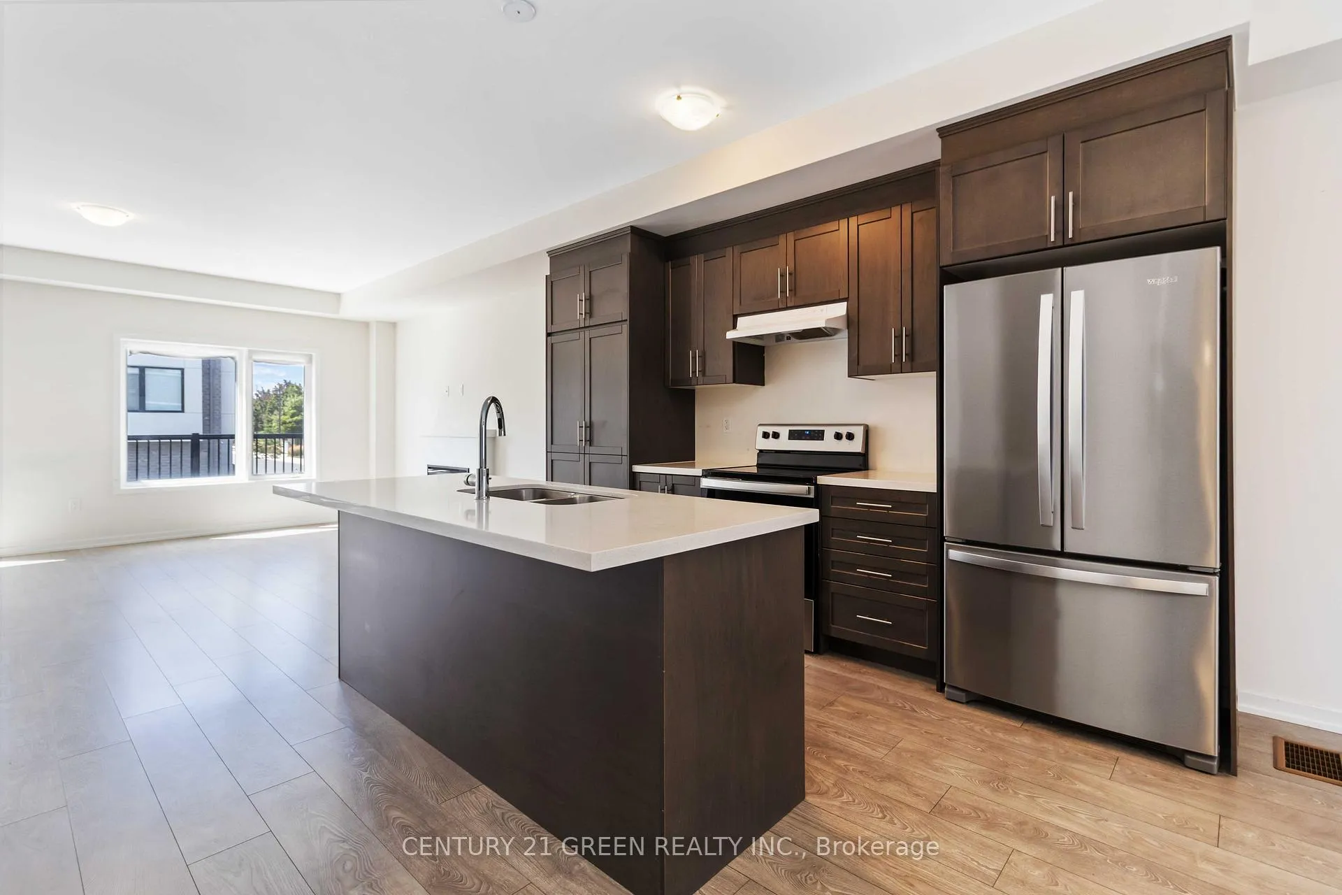 Photo 11 of 142 Landsbridge Street, Caledon, Bolton East — HOMEH