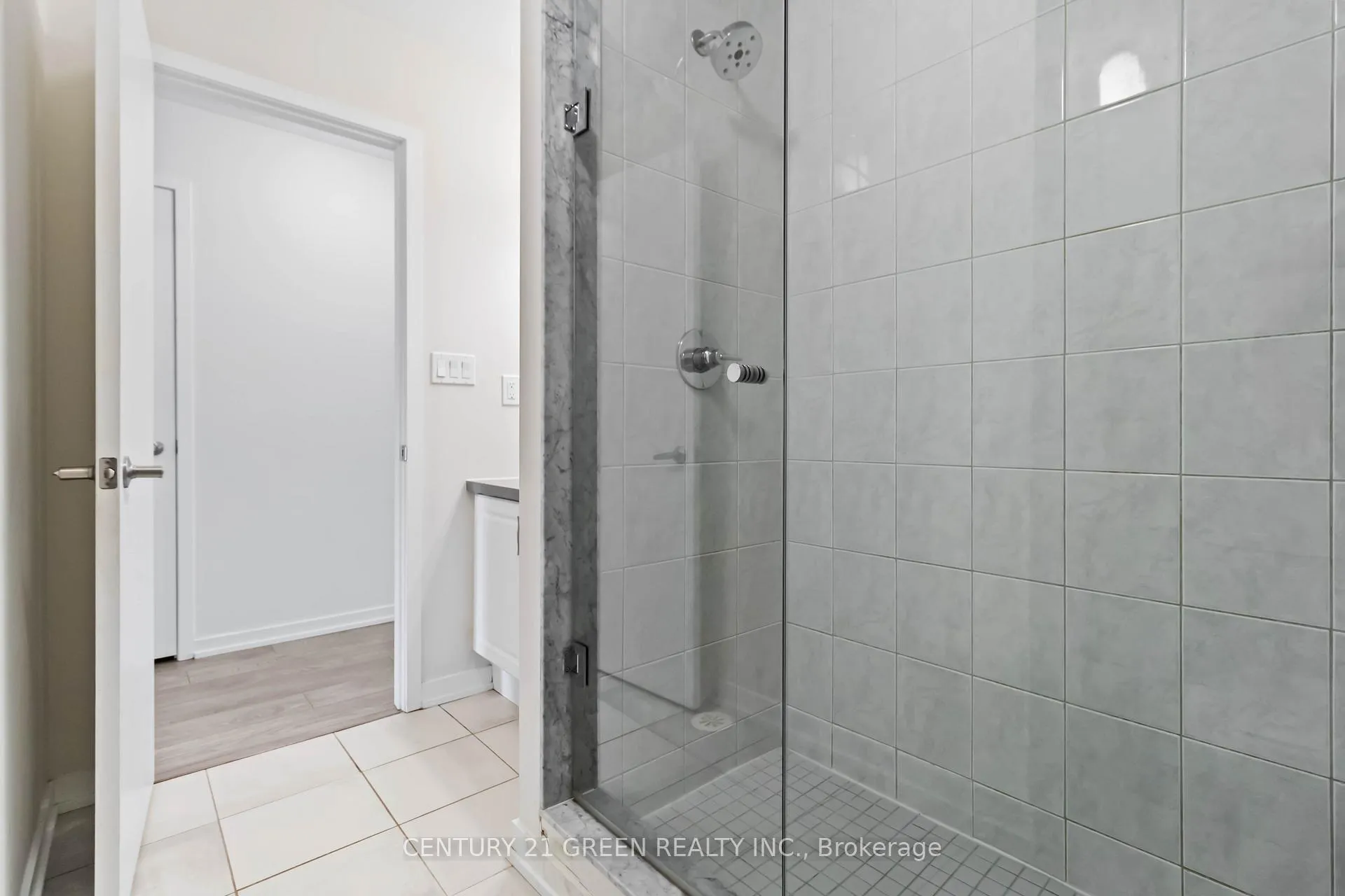 Photo 40 of 142 Landsbridge Street, Caledon, Bolton East — HOMEH