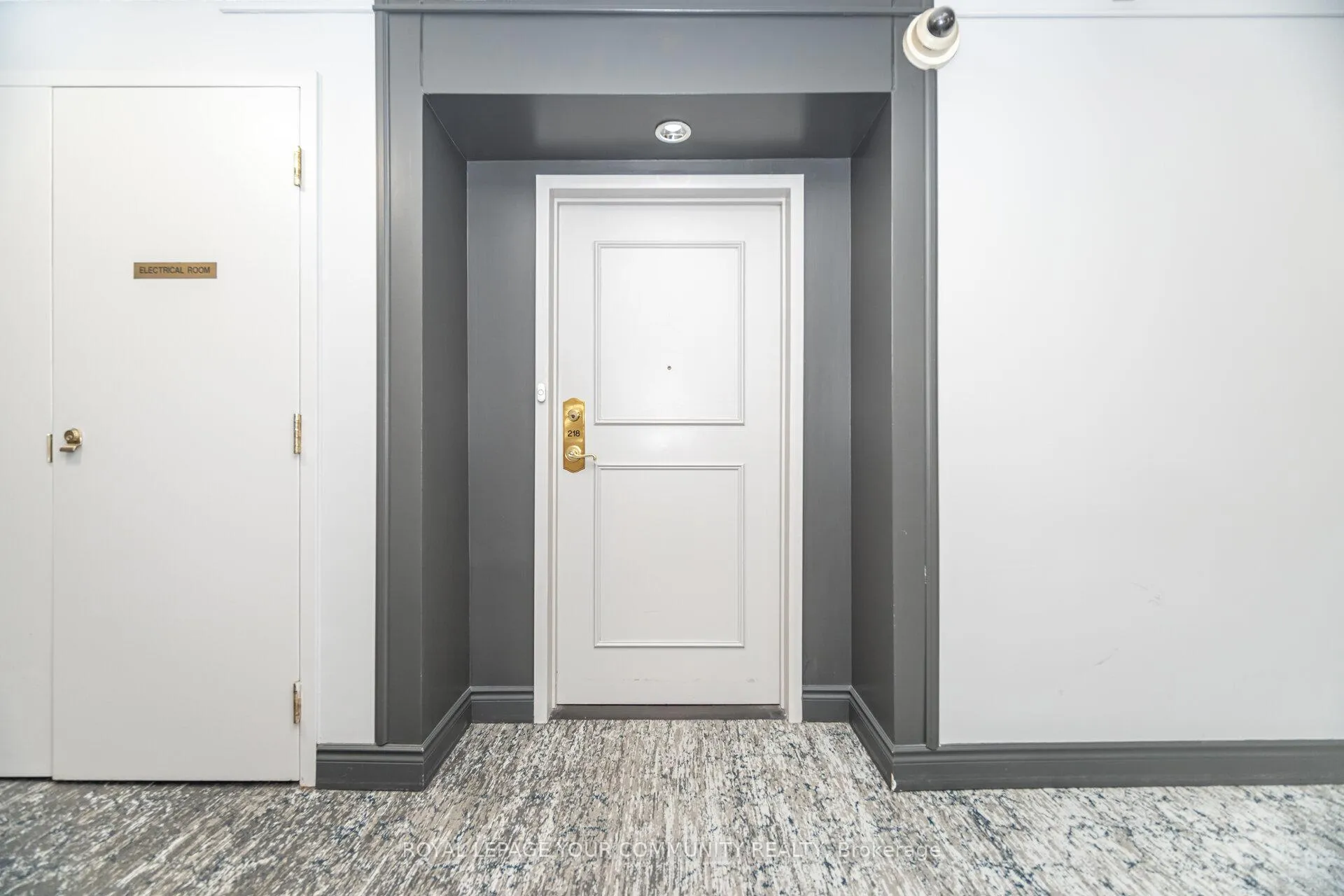 Photo 6 of Unit 218, 2500 Rutherford Road, Vaughan, Maple — HOMEH