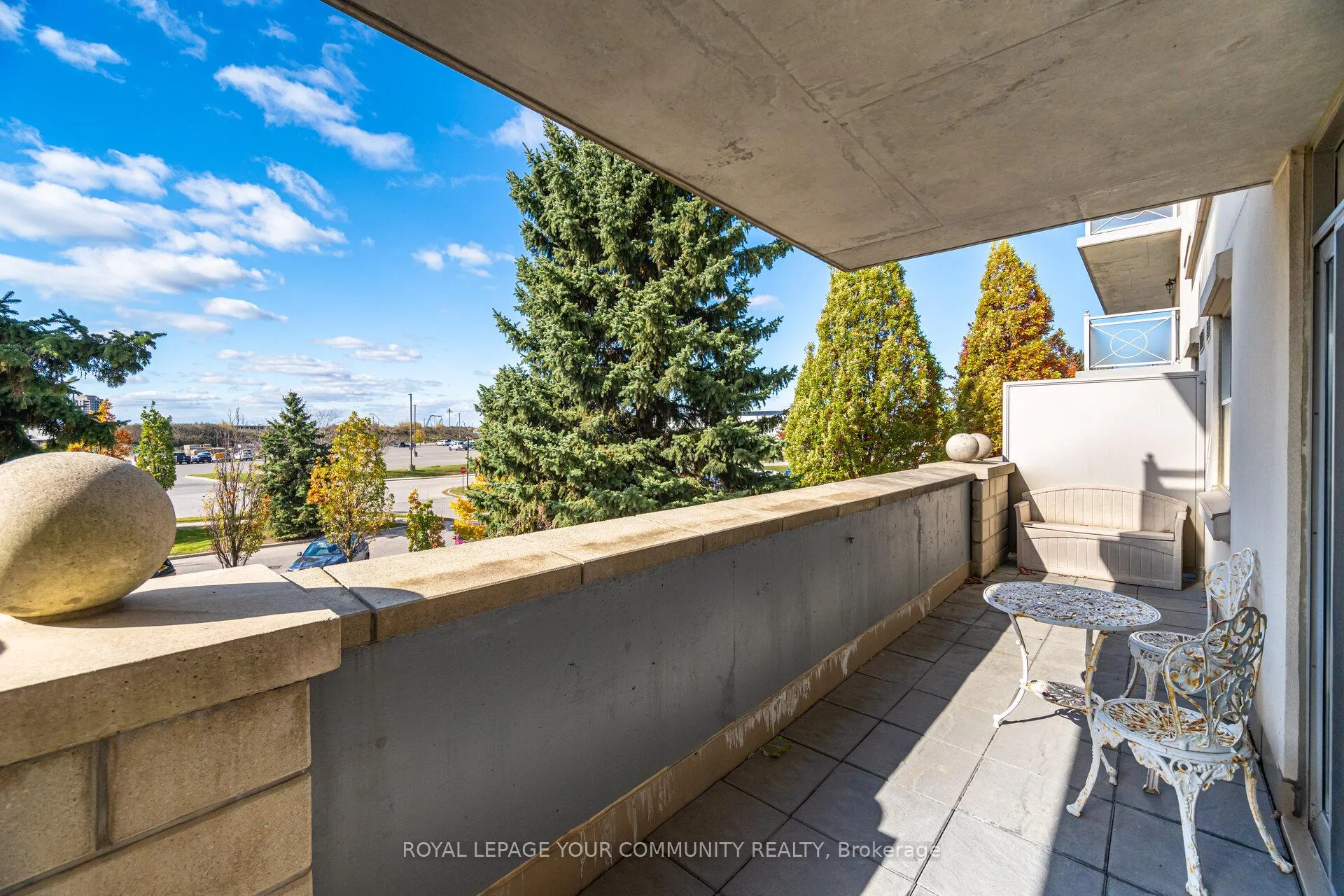 Photo 30 of Unit 218, 2500 Rutherford Road, Vaughan, Maple — HOMEH