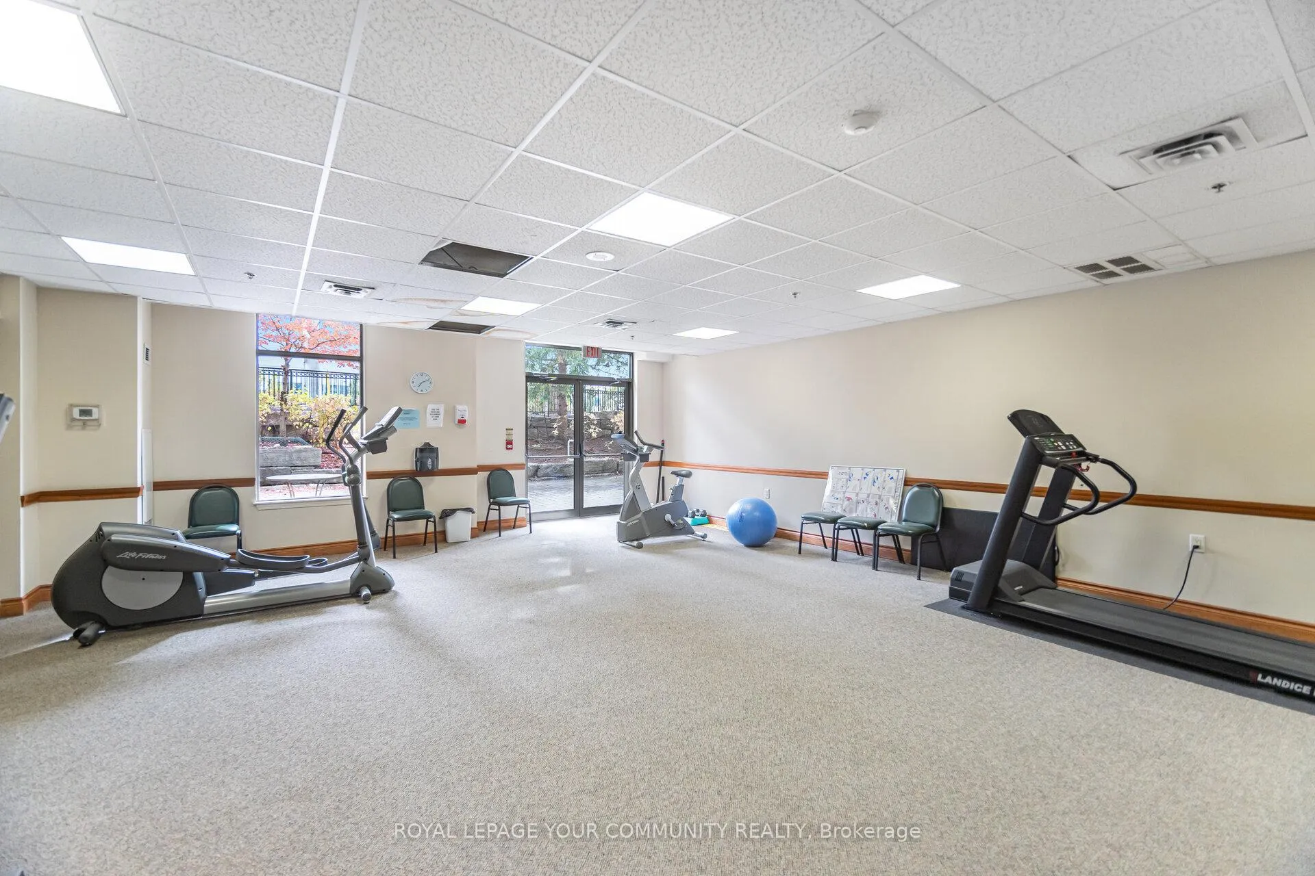 Photo 39 of Unit 218, 2500 Rutherford Road, Vaughan, Maple — HOMEH