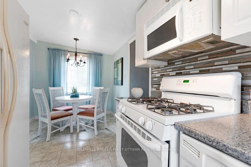 Photo 11 of 160 Birch Avenue, Beckwith, Beckwith Twp — HOMEH